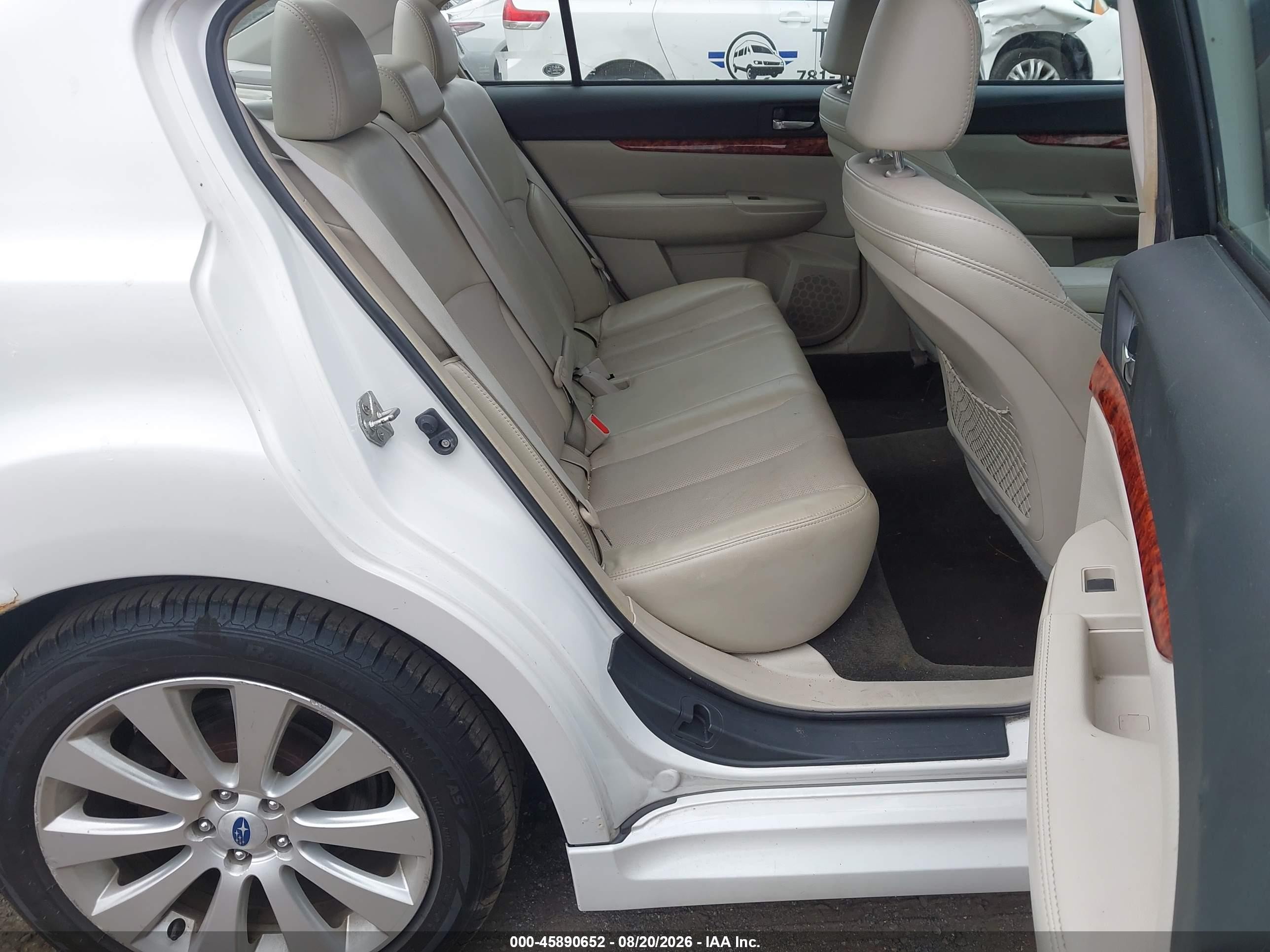 2012 Subaru Legacy 3.6r Limited White vin: 4S3BMDL62C2021929