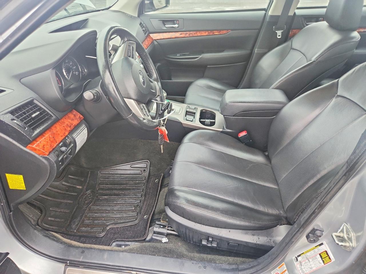 2012 Subaru Legacy 3.6r Limited Silver vin: 4S3BMDL62C2038455