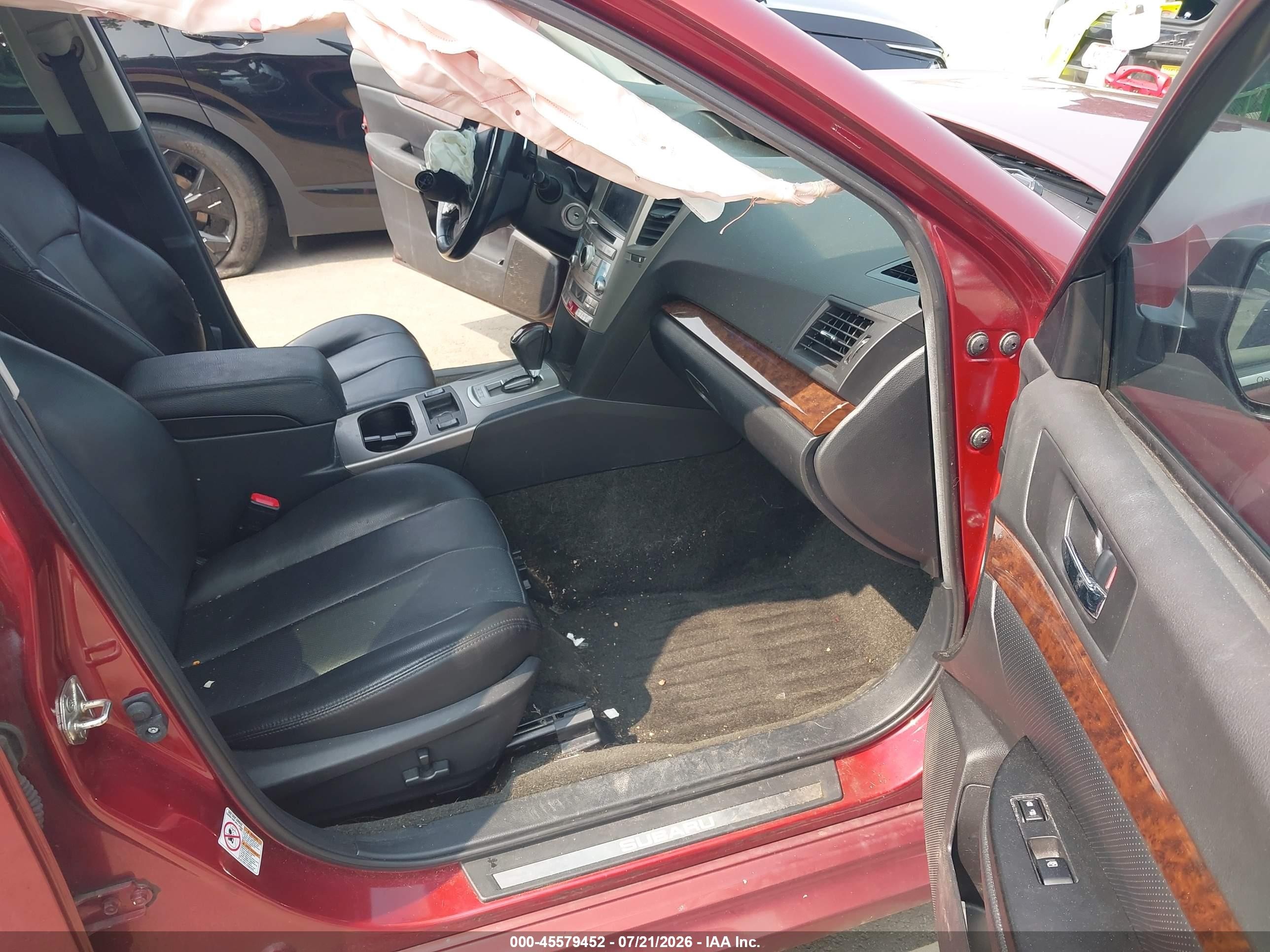 2013 Subaru Legacy 3.6r Limited Красный vin: 4S3BMDL66D2028156