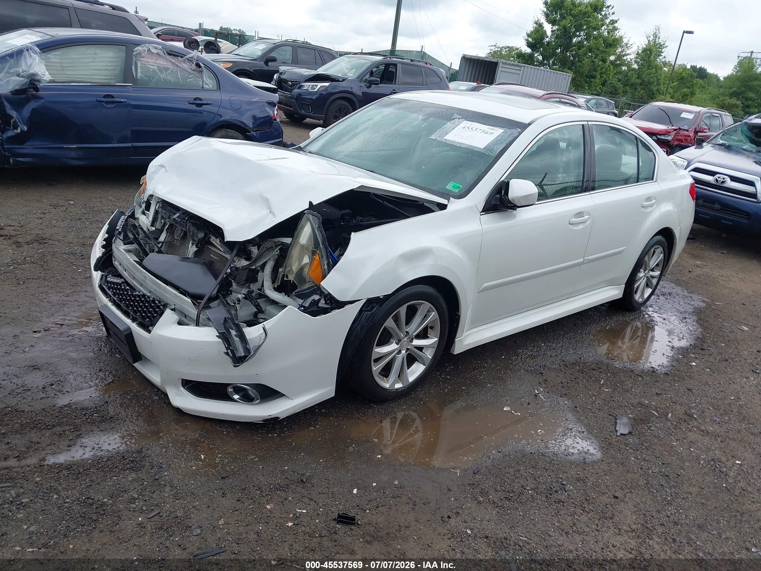 2014 Subaru Legacy 3.6r Limited Белый vin: 4S3BMDL67E2011402