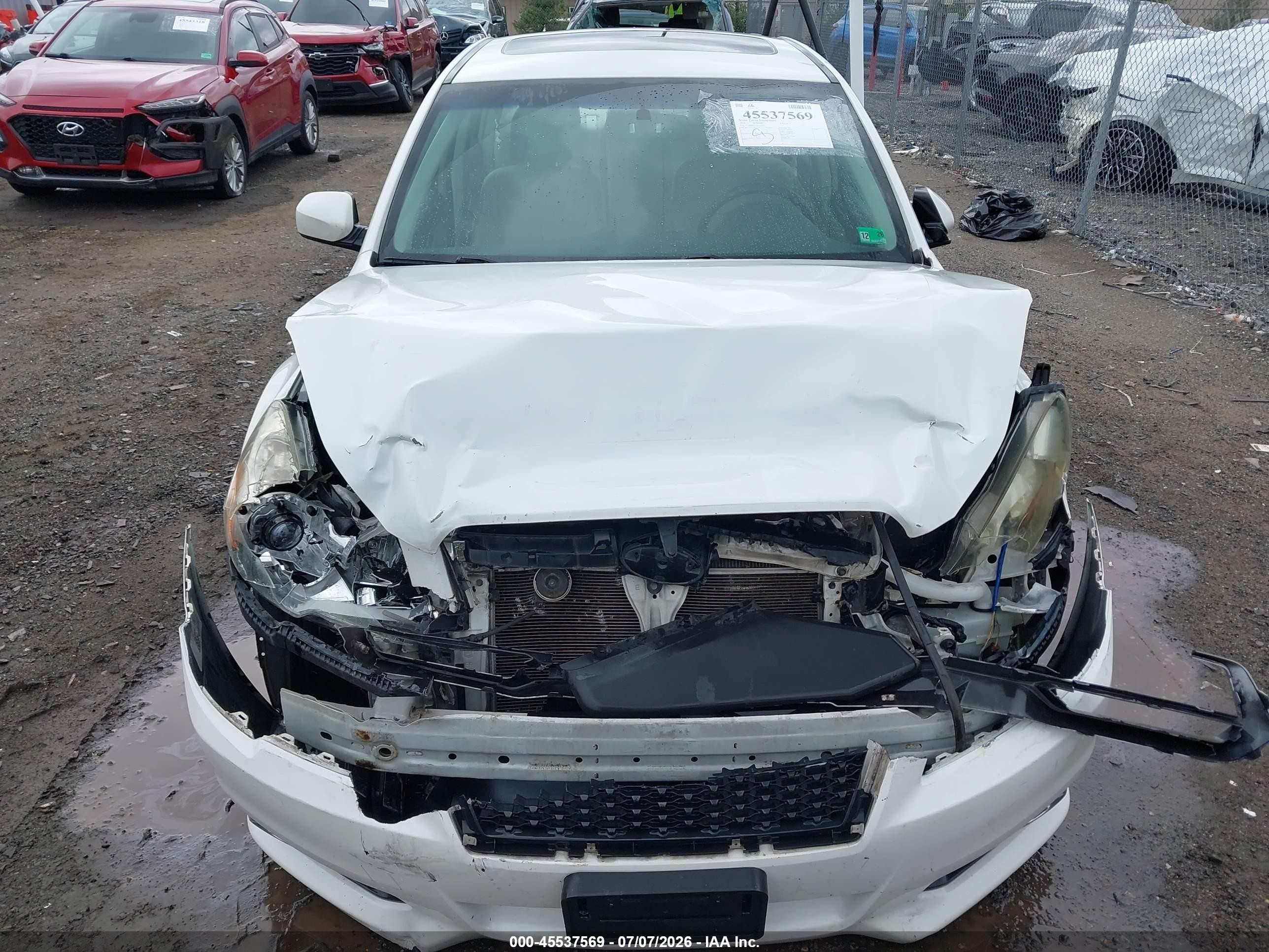 2014 Subaru Legacy 3.6r Limited Белый vin: 4S3BMDL67E2011402