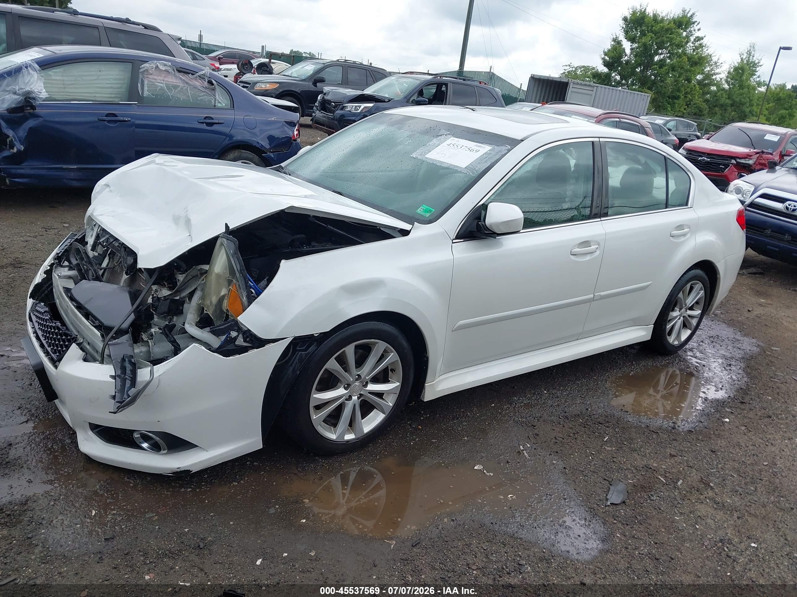 2014 Subaru Legacy 3.6r Limited Белый vin: 4S3BMDL67E2011402