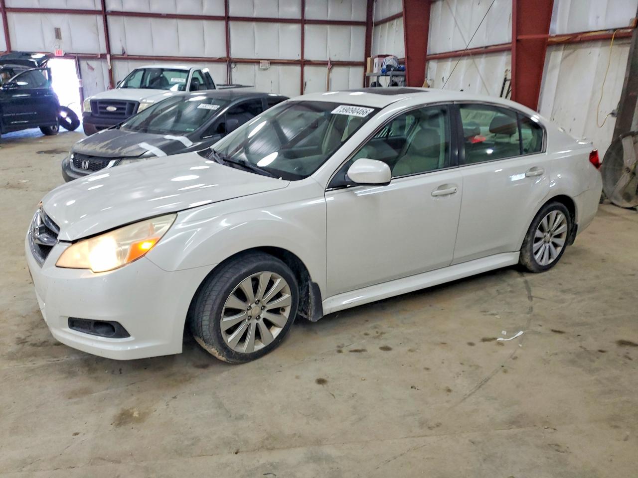 2011 Subaru Legacy 3.6r Limited White vin: 4S3BMDL6XB2214005