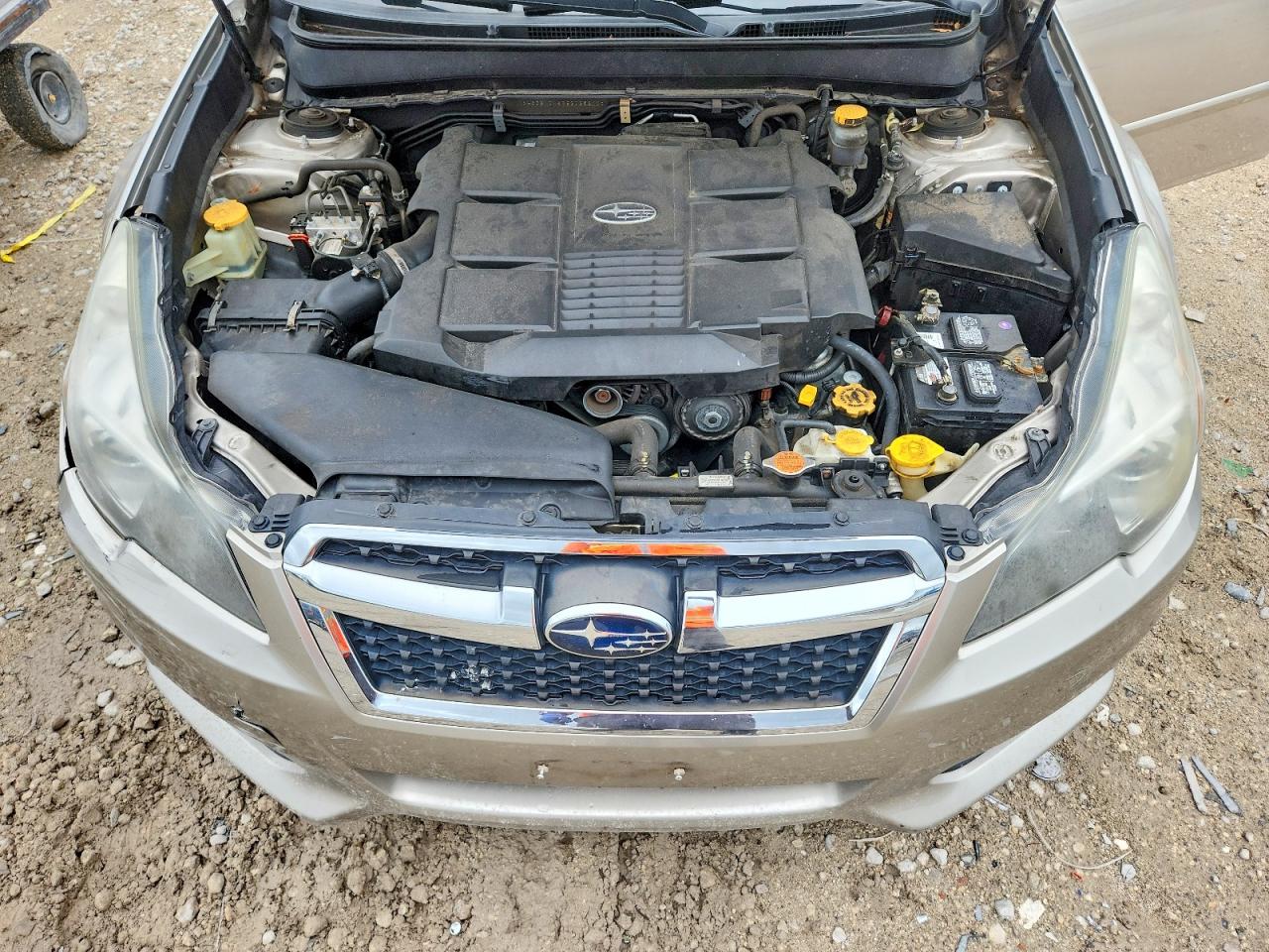 2014 Subaru Legacy 3.6r Limited Beige vin: 4S3BMDN63E2025200
