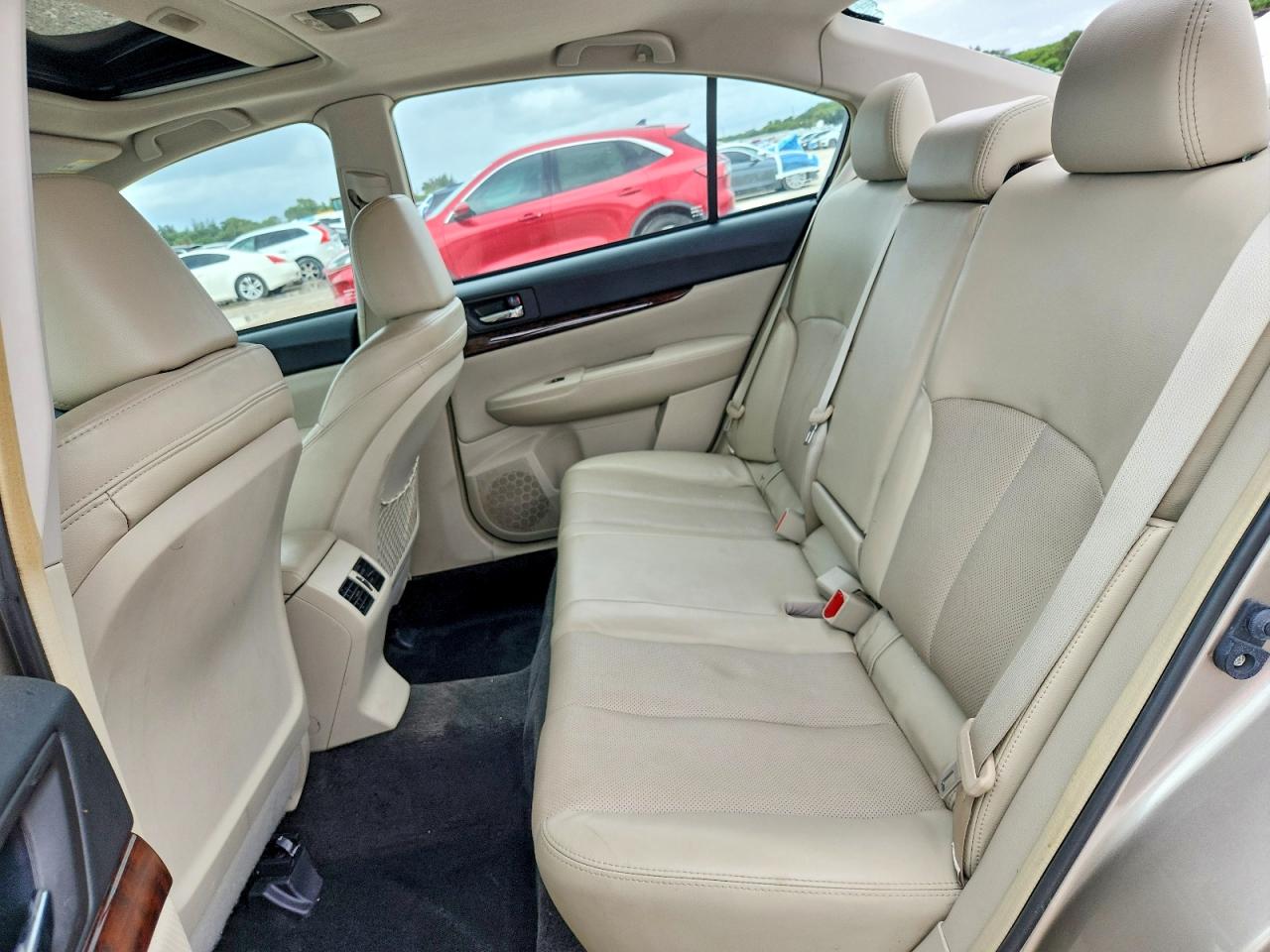 2014 Subaru Legacy 3.6r Limited Beige vin: 4S3BMDN63E2025200