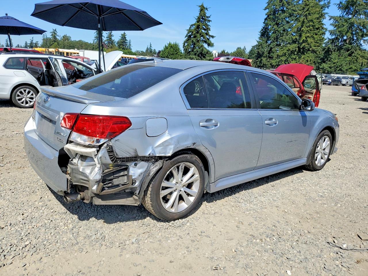 2013 Subaru Legacy 3.6r Limited Silver vin: 4S3BMDP63D2020655