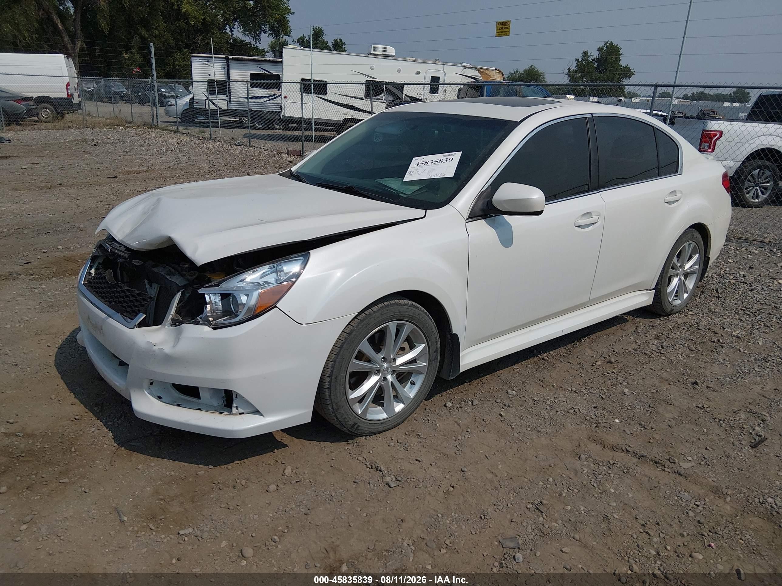 2013 Subaru Legacy 3.6r Limited White vin: 4S3BMDP66D2012145