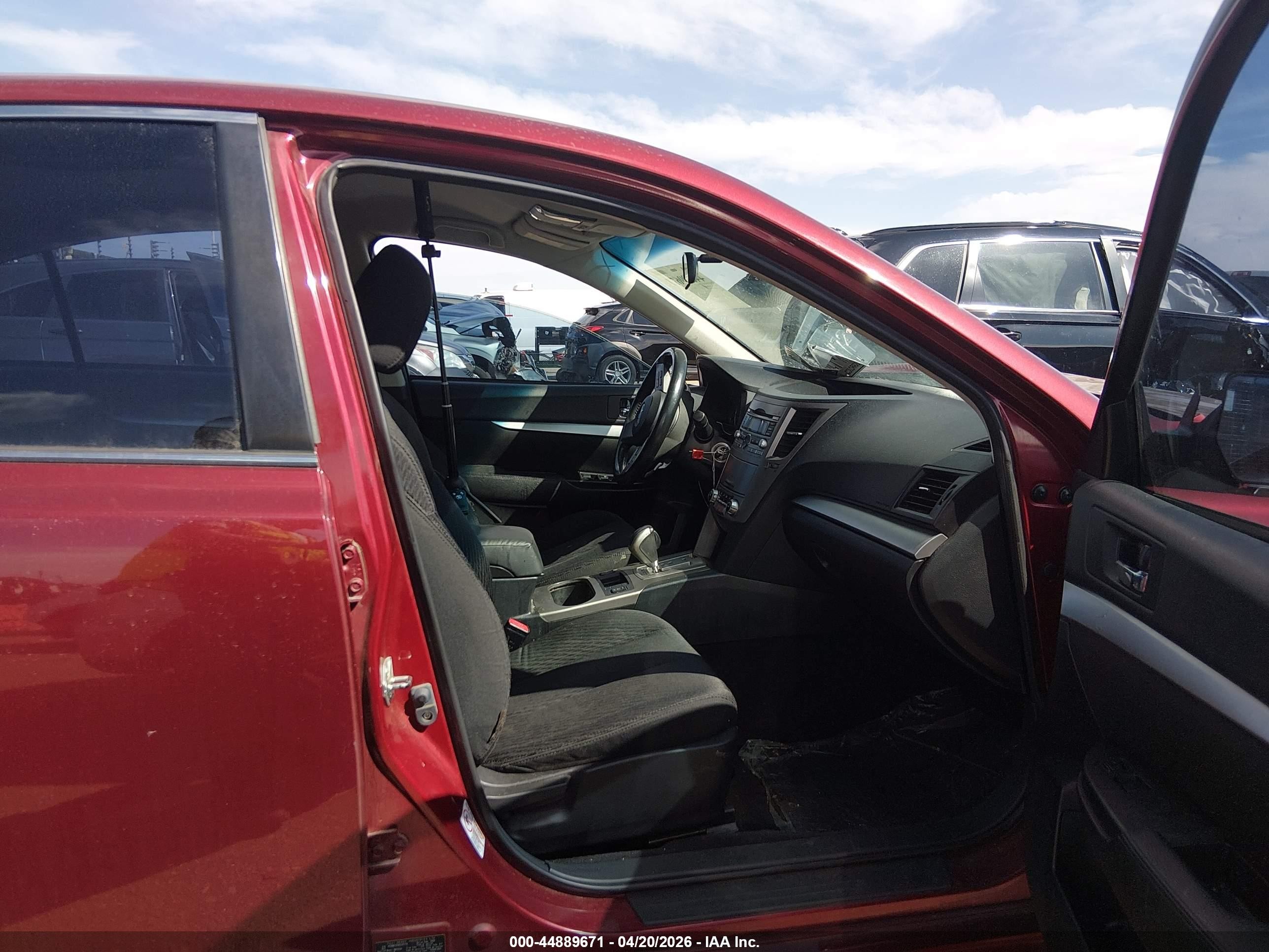 2011 Subaru Legacy 3.6r Premium Red vin: 4S3BMEC65B2242770