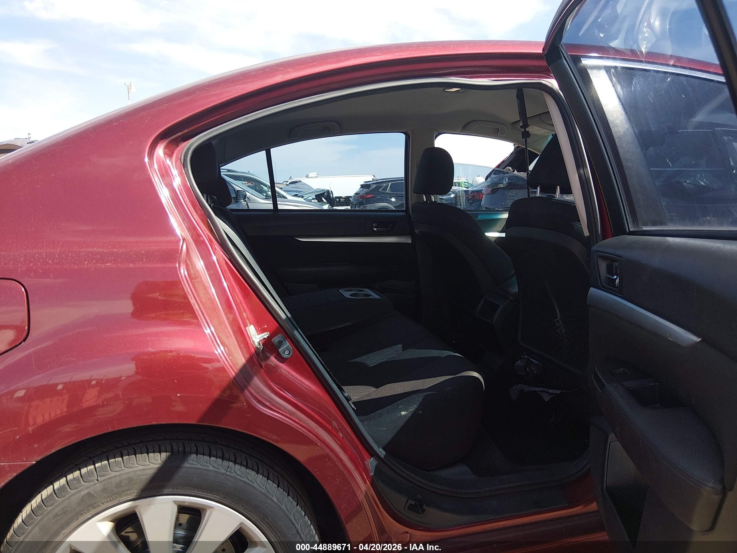 2011 Subaru Legacy 3.6r Premium Red vin: 4S3BMEC65B2242770