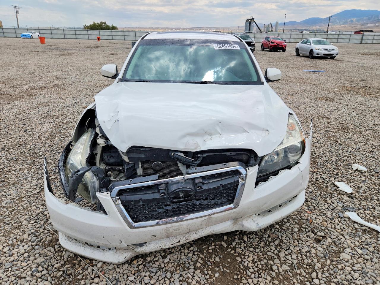 2013 Subaru Legacy 3.6r Limited White vin: 4S3BMEK68D2009132