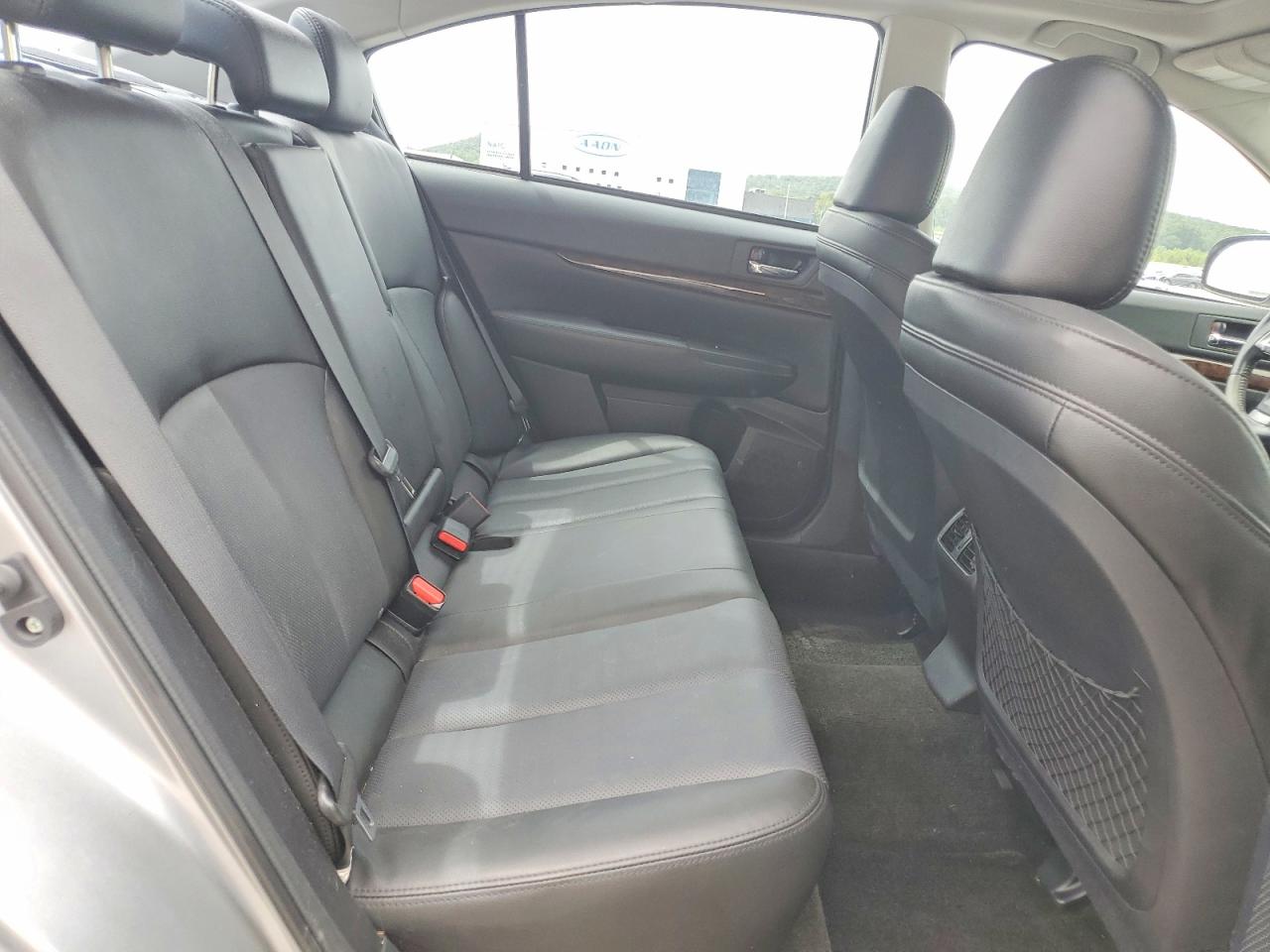 2013 Subaru Legacy 3.6r Limited Silver vin: 4S3BMEP69D2005521