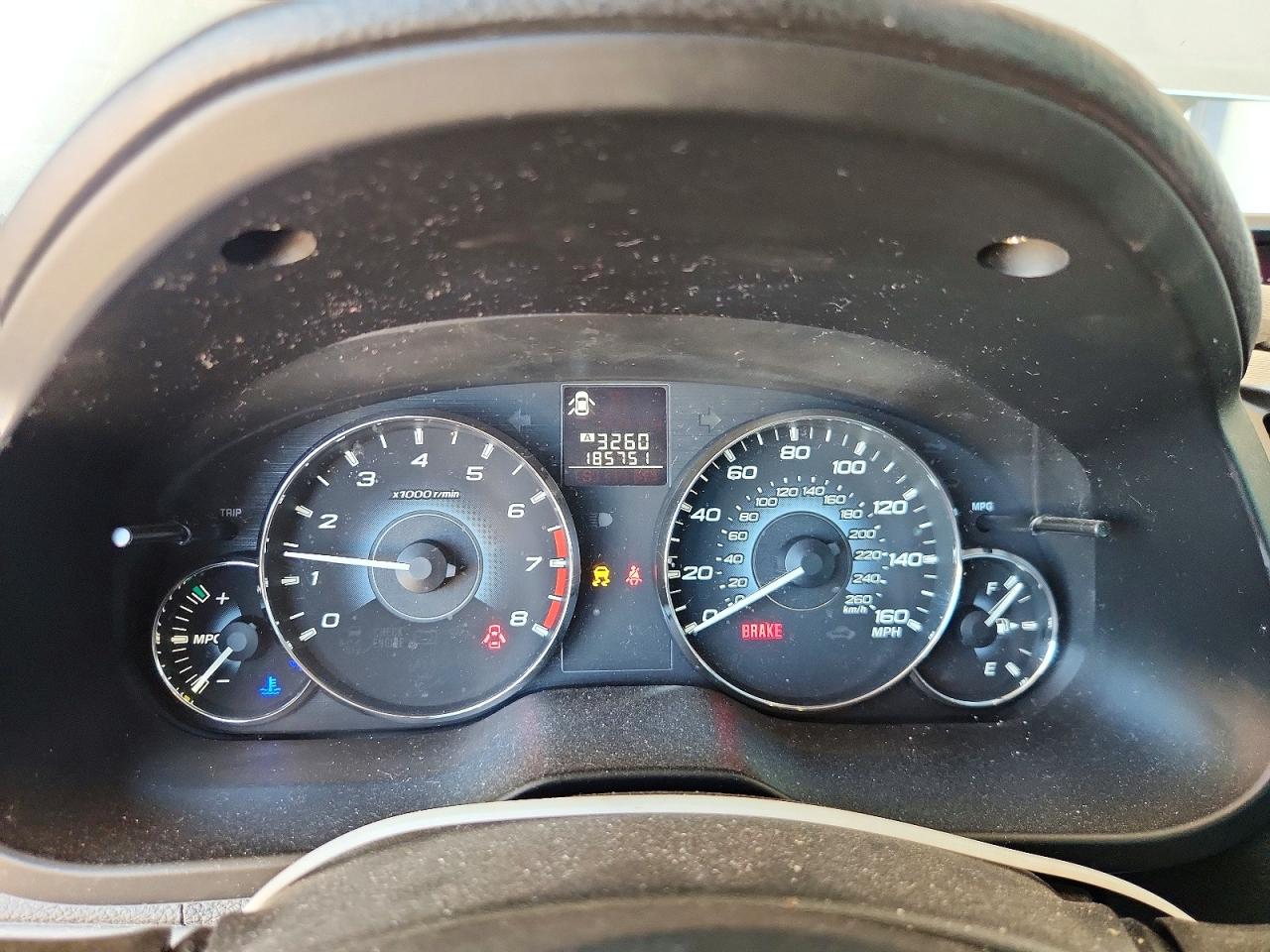 2010 Subaru Legacy 2.5gt Premium Silver vin: 4S3BMFH65A1213451