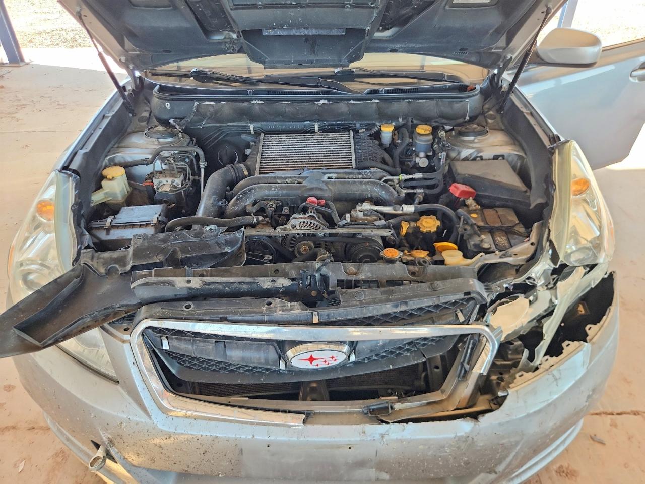 2010 Subaru Legacy 2.5gt Premium Silver vin: 4S3BMFH65A1213451