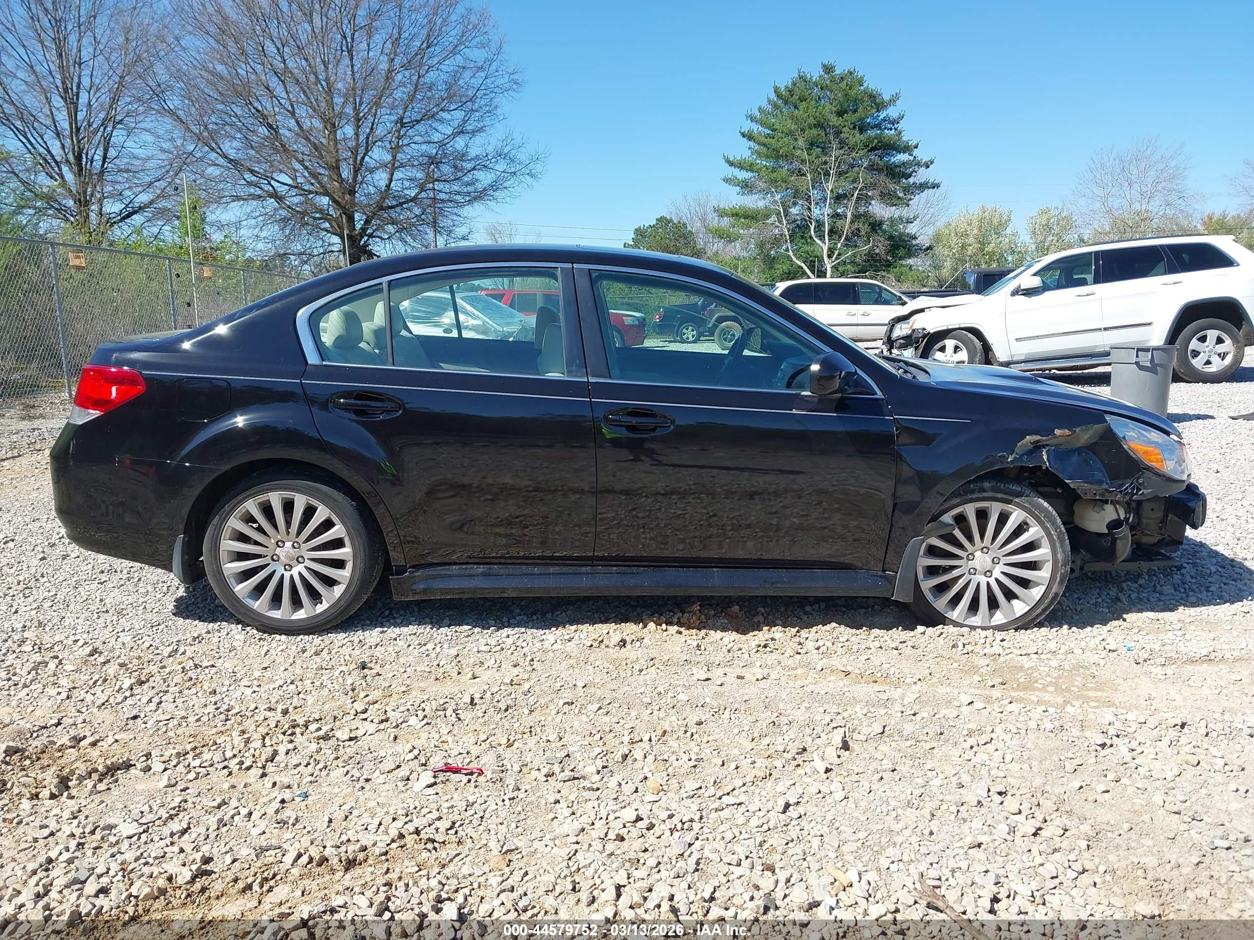 2010 Subaru Legacy 2.5gt Limited Черный vin: 4S3BMFK64A1222781