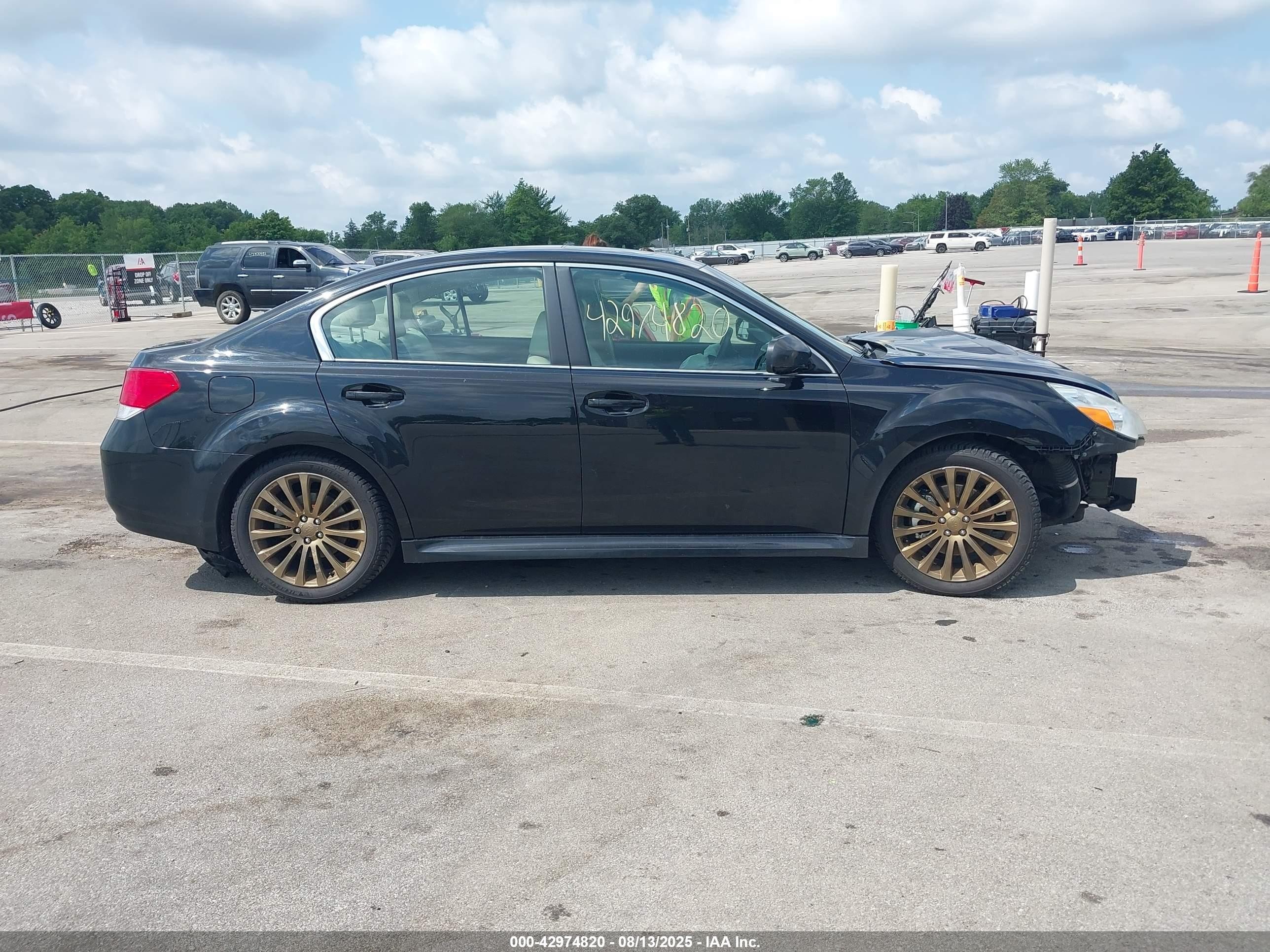 2010 Subaru Legacy 2.5gt Limited Black vin: 4S3BMFL67A1210123
