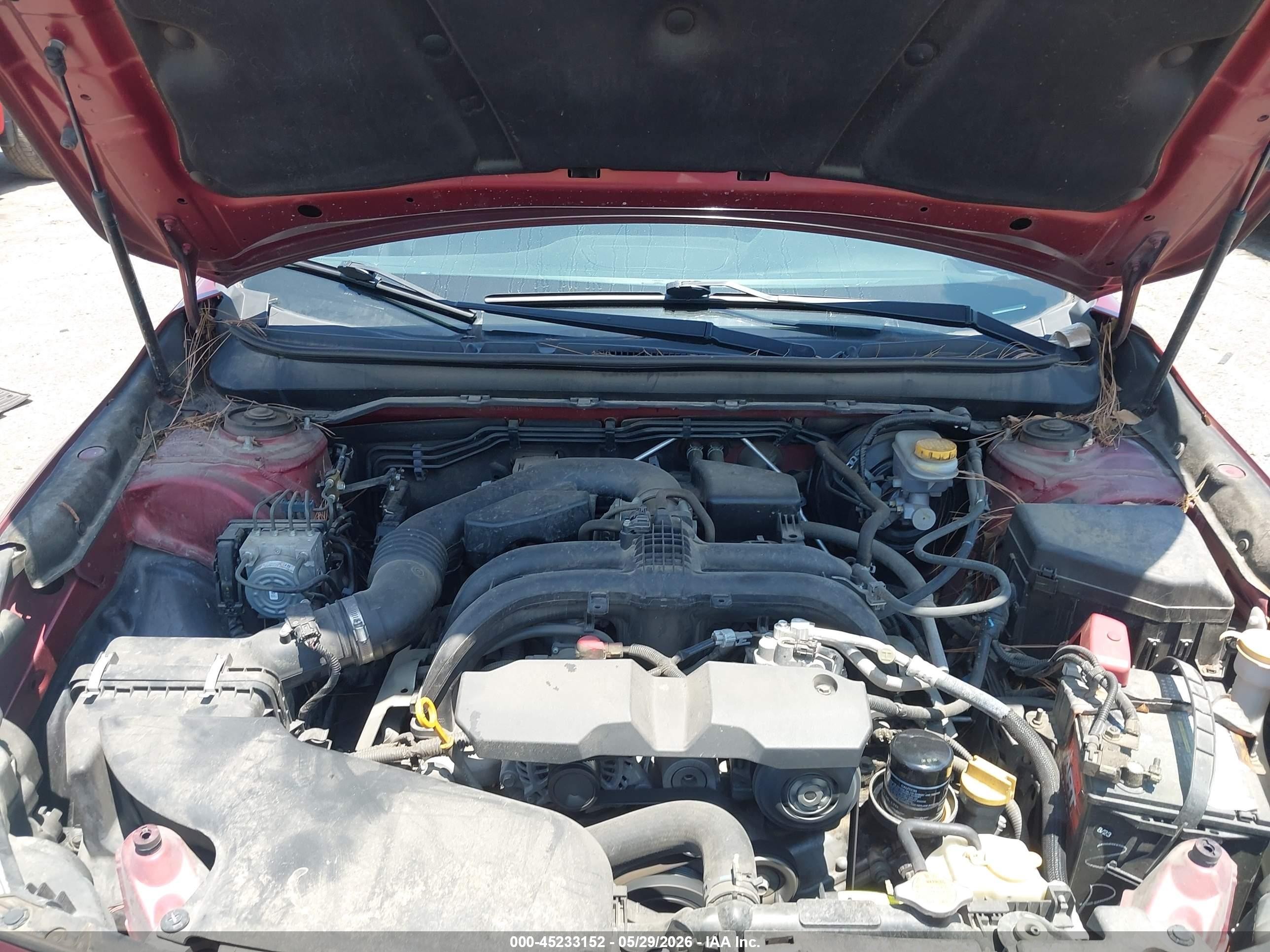 2015 Subaru Legacy 2.5i Red vin: 4S3BNAA61F3046561