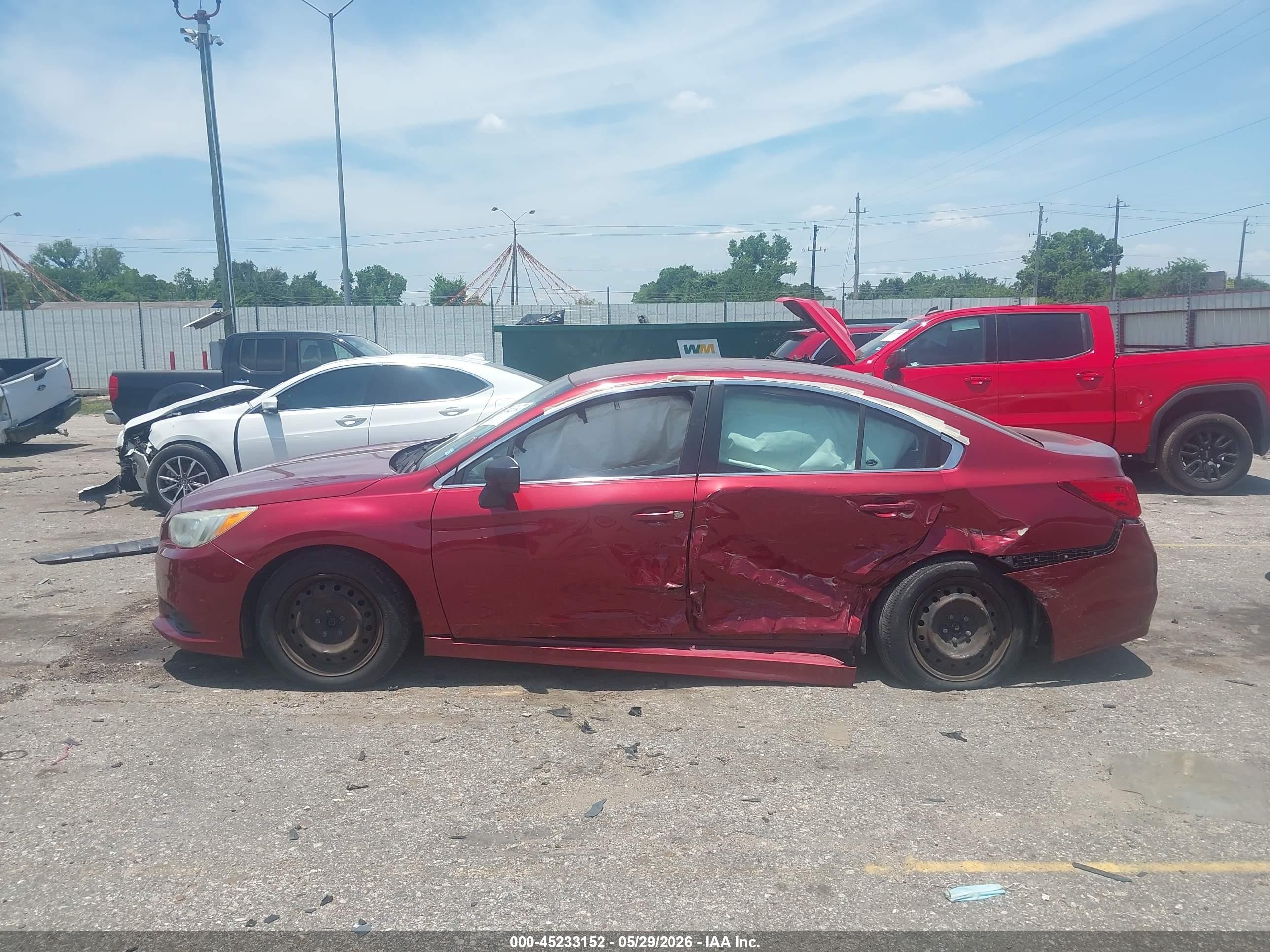 2015 Subaru Legacy 2.5i Red vin: 4S3BNAA61F3046561
