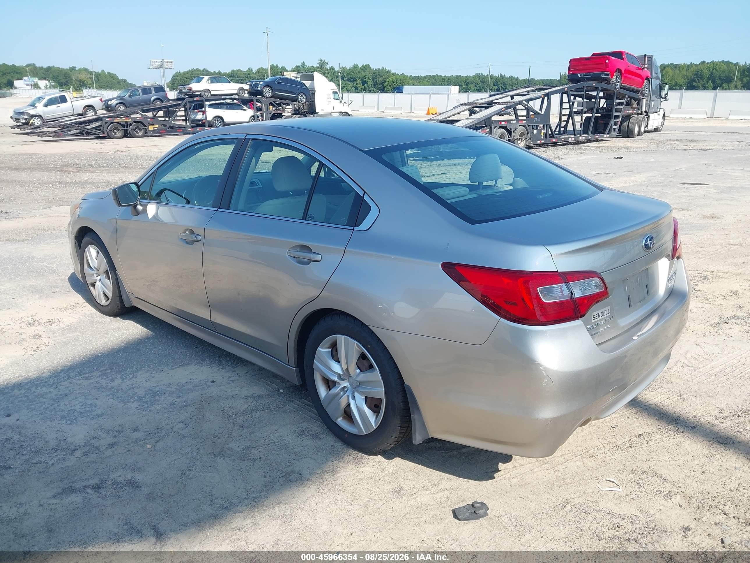 2015 Subaru Legacy 2.5i Silver vin: 4S3BNAA62F3060887