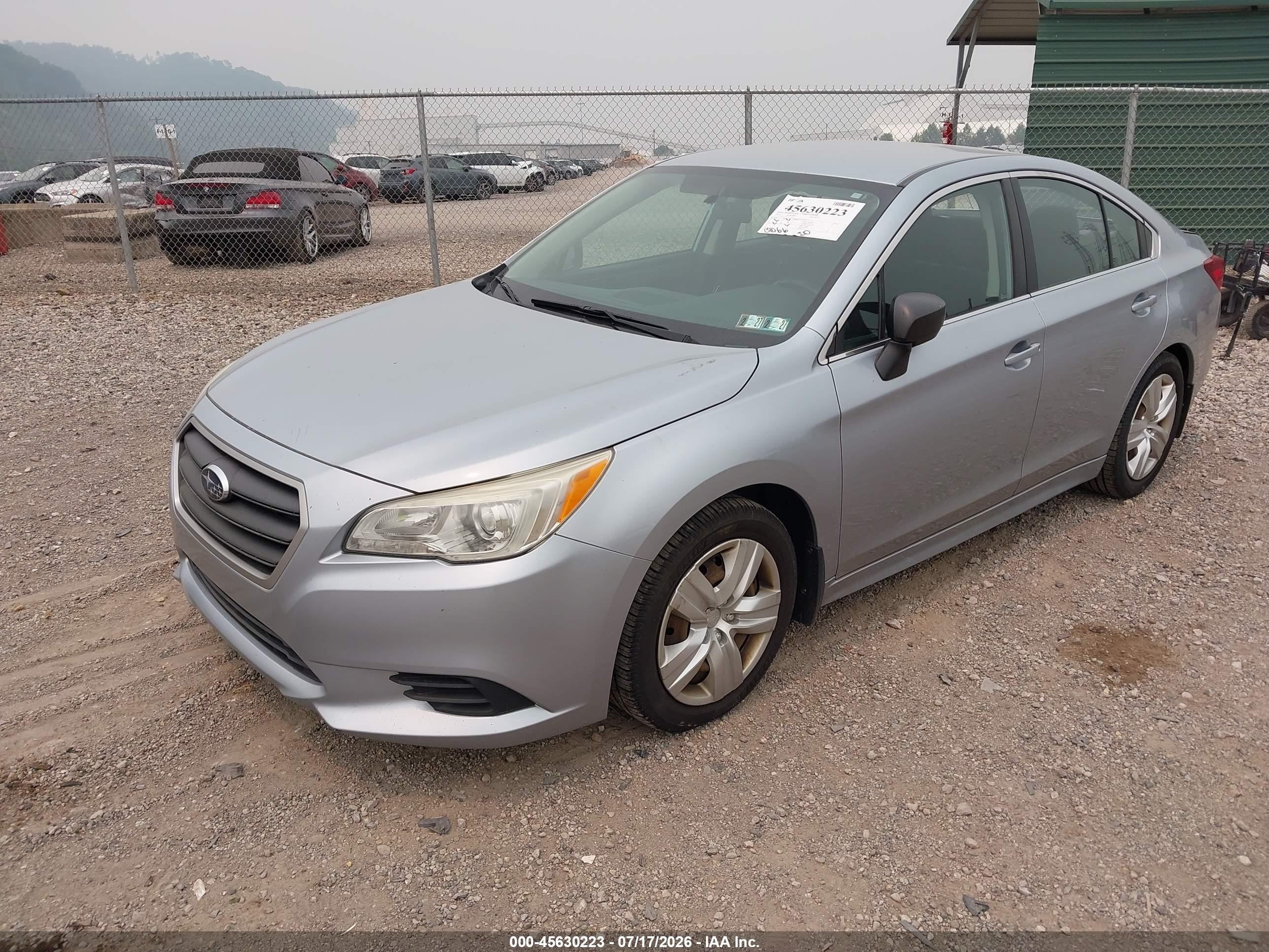 2015 Subaru Legacy 2.5i Silver vin: 4S3BNAA6XF3055484