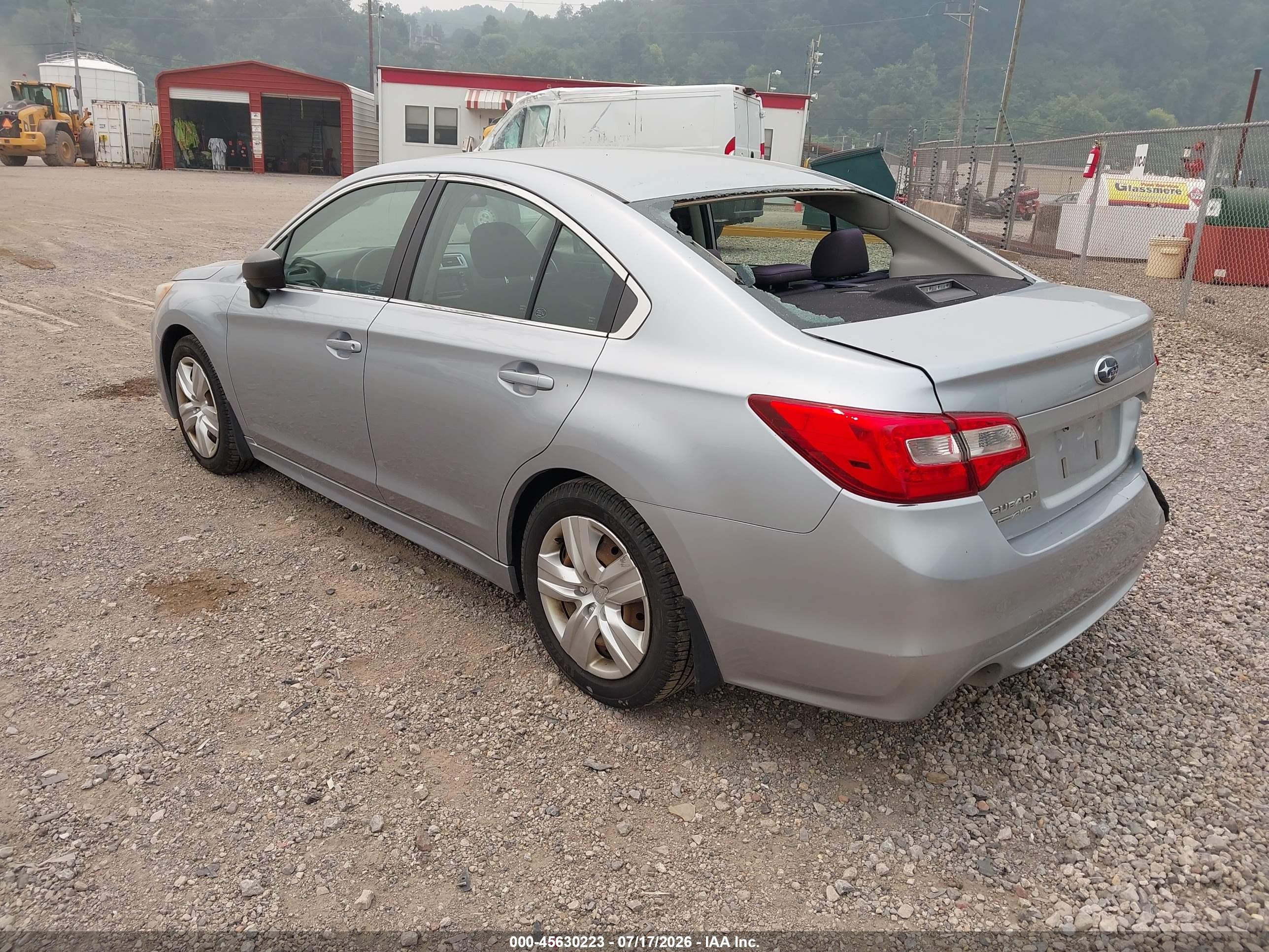 2015 Subaru Legacy 2.5i Silver vin: 4S3BNAA6XF3055484