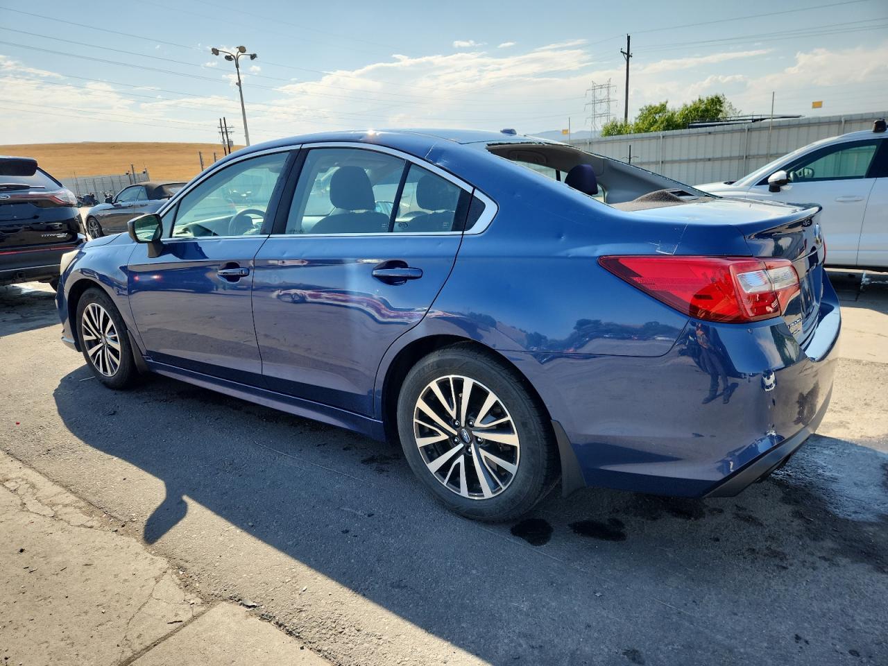 2019 Subaru Legacy 2.5i Blue vin: 4S3BNAB61K3005355