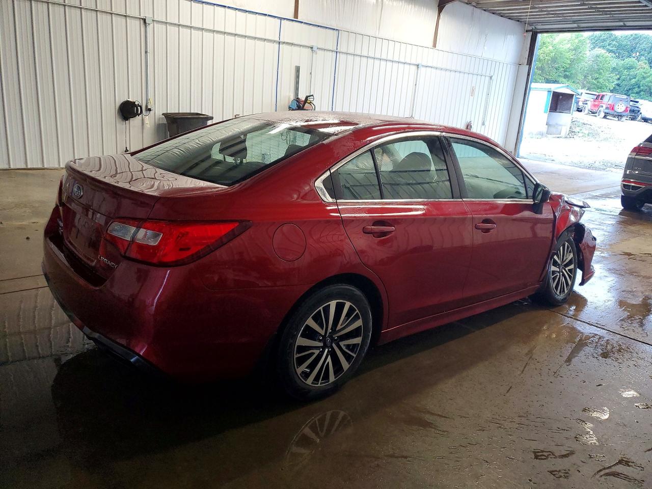 2018 Subaru Legacy 2.5i Burgundy vin: 4S3BNAB67J3004967