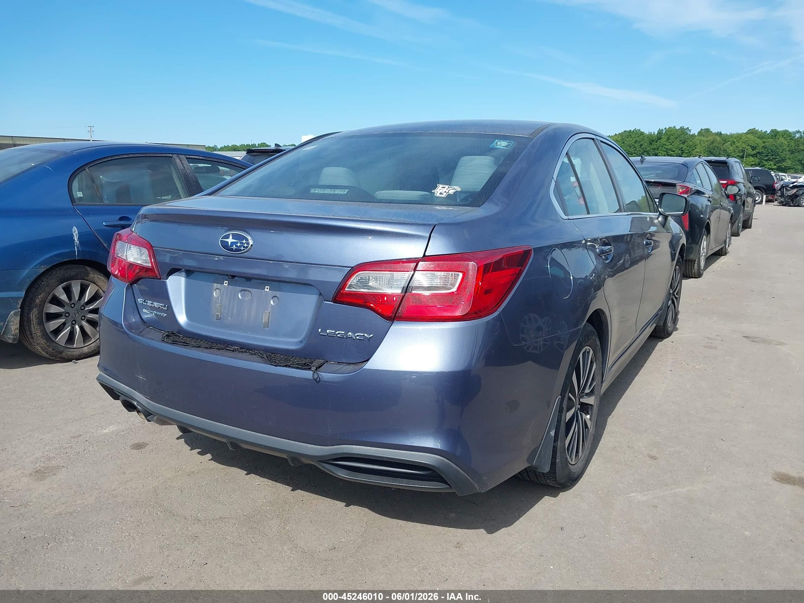 2018 Subaru Legacy 2.5i Gray vin: 4S3BNAB68J3007330