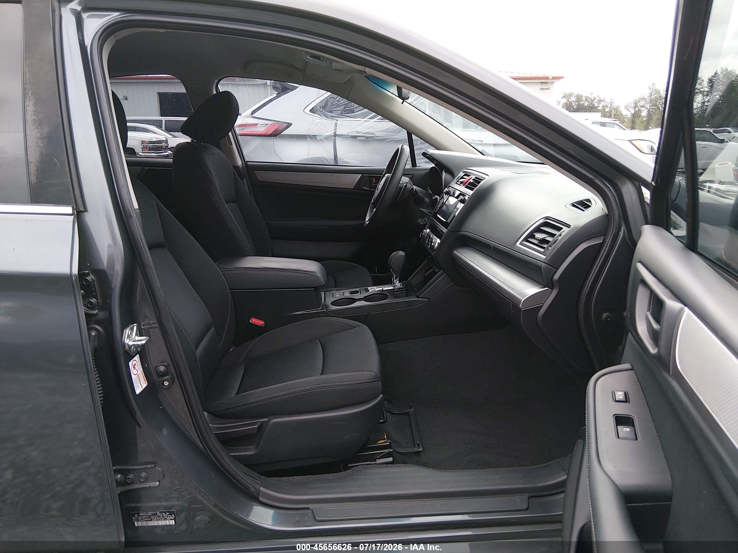 2018 Subaru Legacy 2.5i Gray vin: 4S3BNAB68J3020675