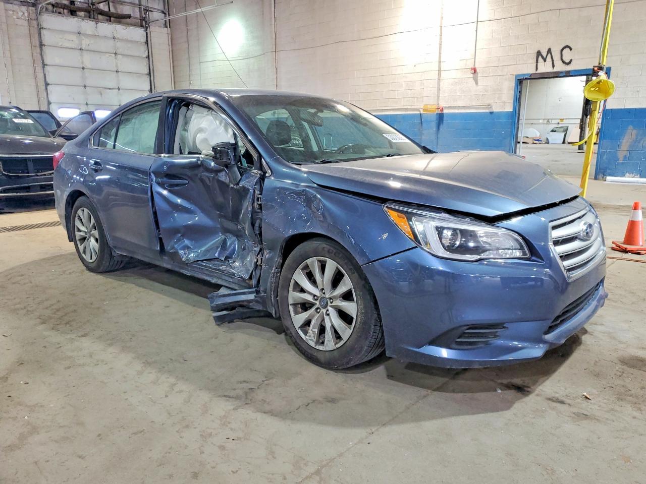 2015 Subaru Legacy 2.5i Premium Blue vin: 4S3BNAC60F3008591