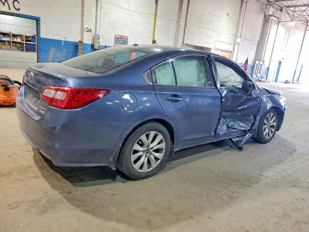 2015 Subaru Legacy 2.5i Premium Blue vin: 4S3BNAC60F3008591