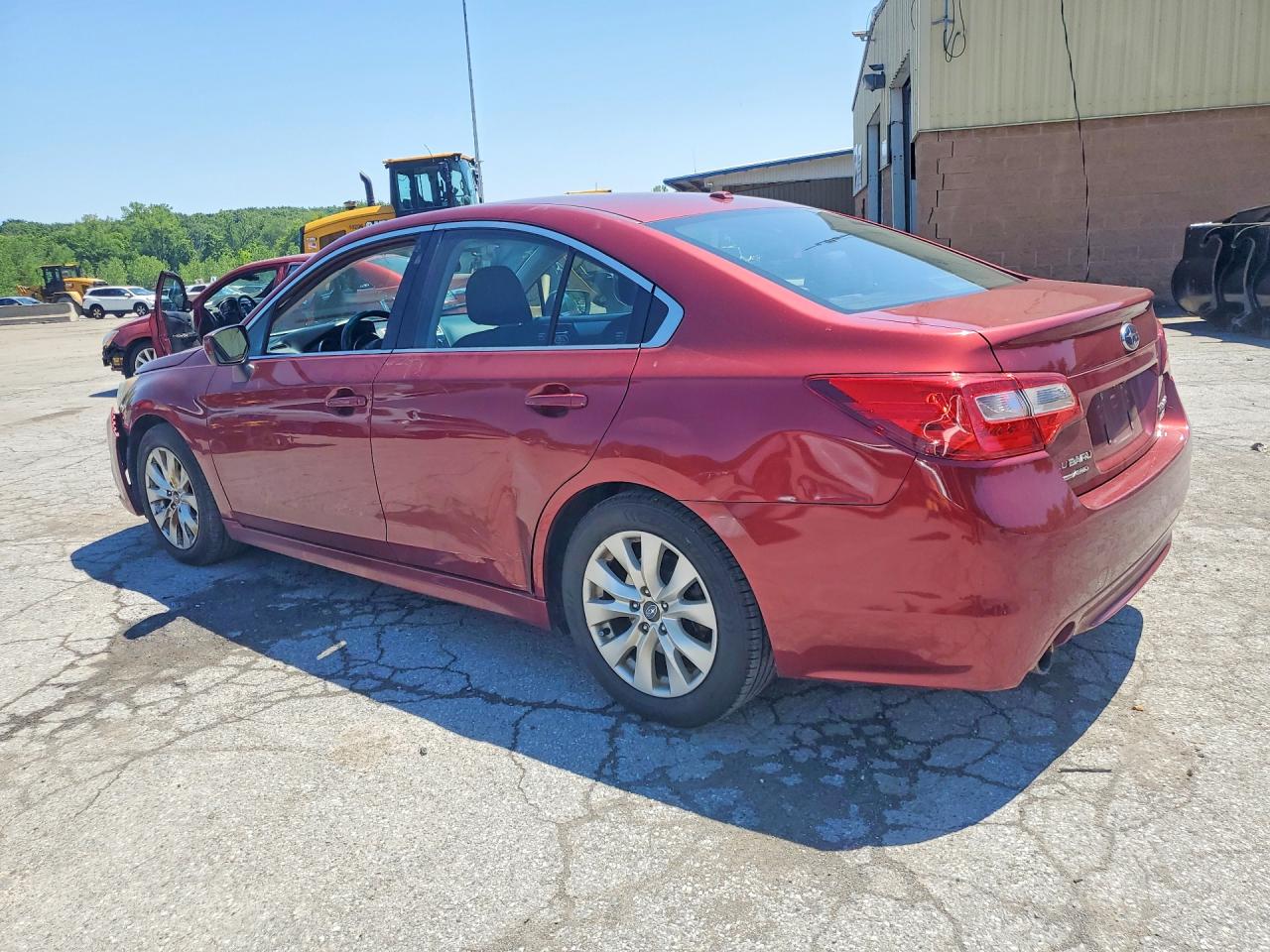 2015 Subaru Legacy 2.5i Premium Red vin: 4S3BNAC60F3065812