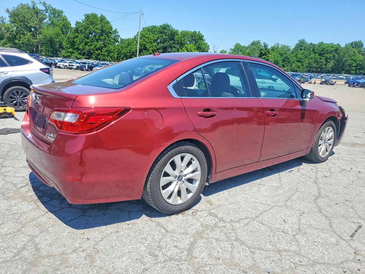 2015 Subaru Legacy 2.5i Premium Red vin: 4S3BNAC60F3065812