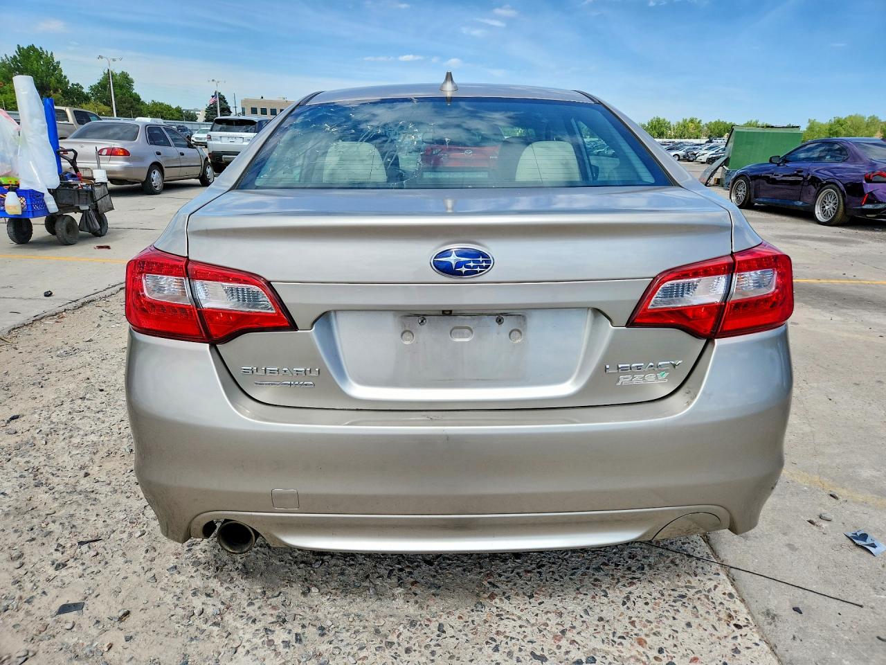2016 Subaru Legacy 2.5i Premium Tan vin: 4S3BNAC60G3028602