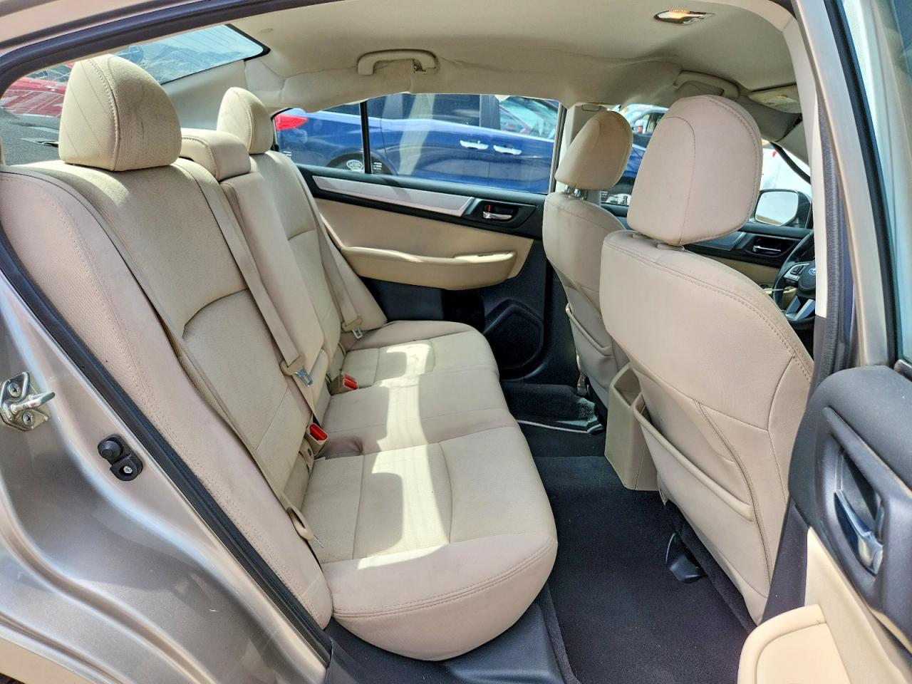 2016 Subaru Legacy 2.5i Premium Tan vin: 4S3BNAC60G3028602