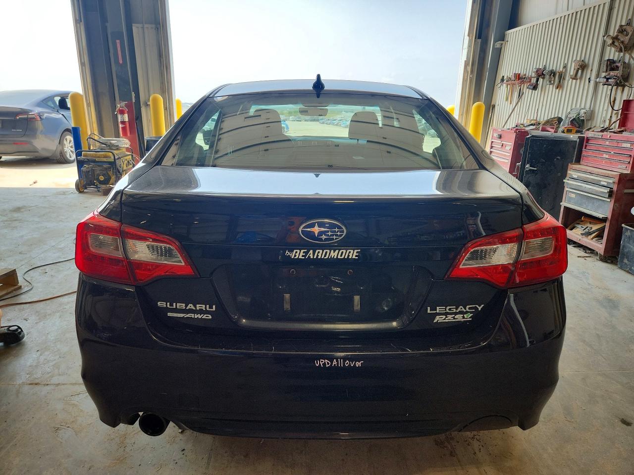 2017 Subaru Legacy 2.5i Premium Black vin: 4S3BNAC60H3049404