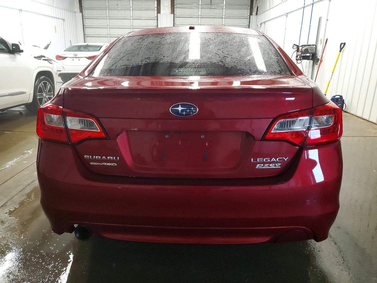 2015 Subaru Legacy 2.5i Premium Maroon vin: 4S3BNAC61F3020300