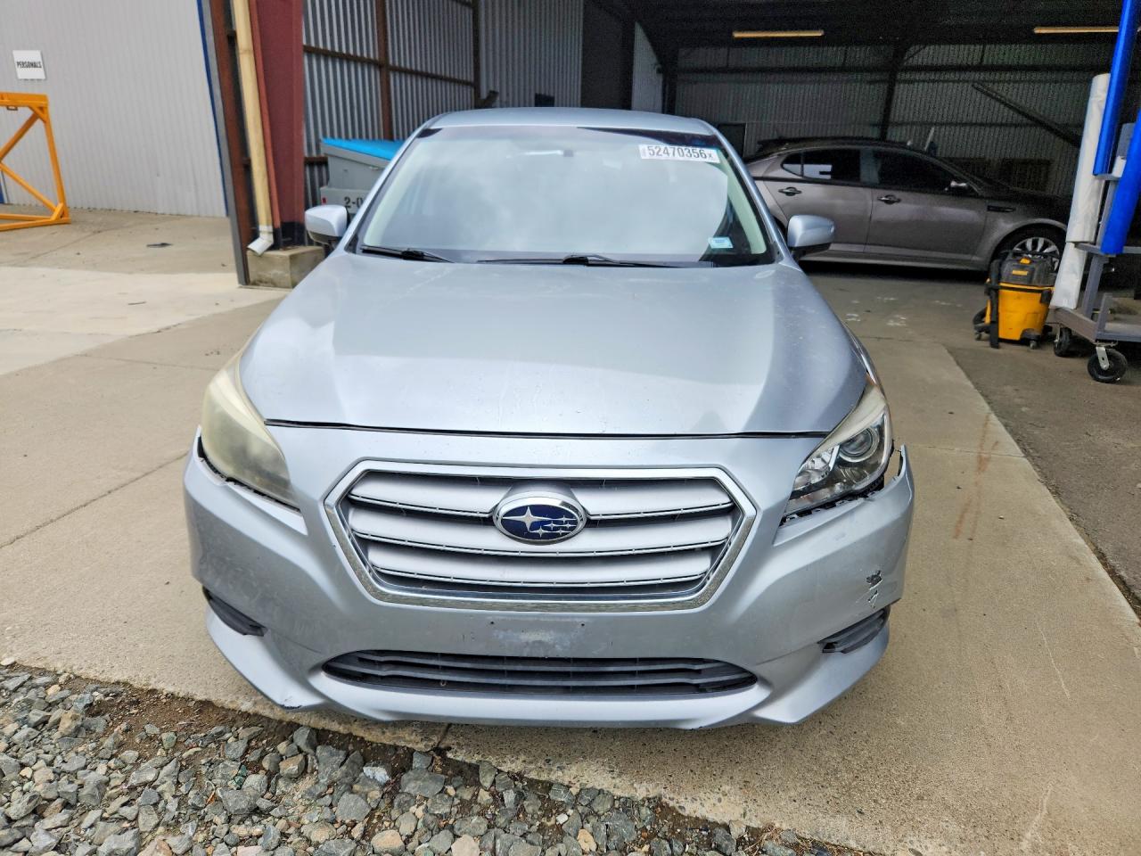 2015 Subaru Legacy 2.5i Premium Silver vin: 4S3BNAC61F3046279