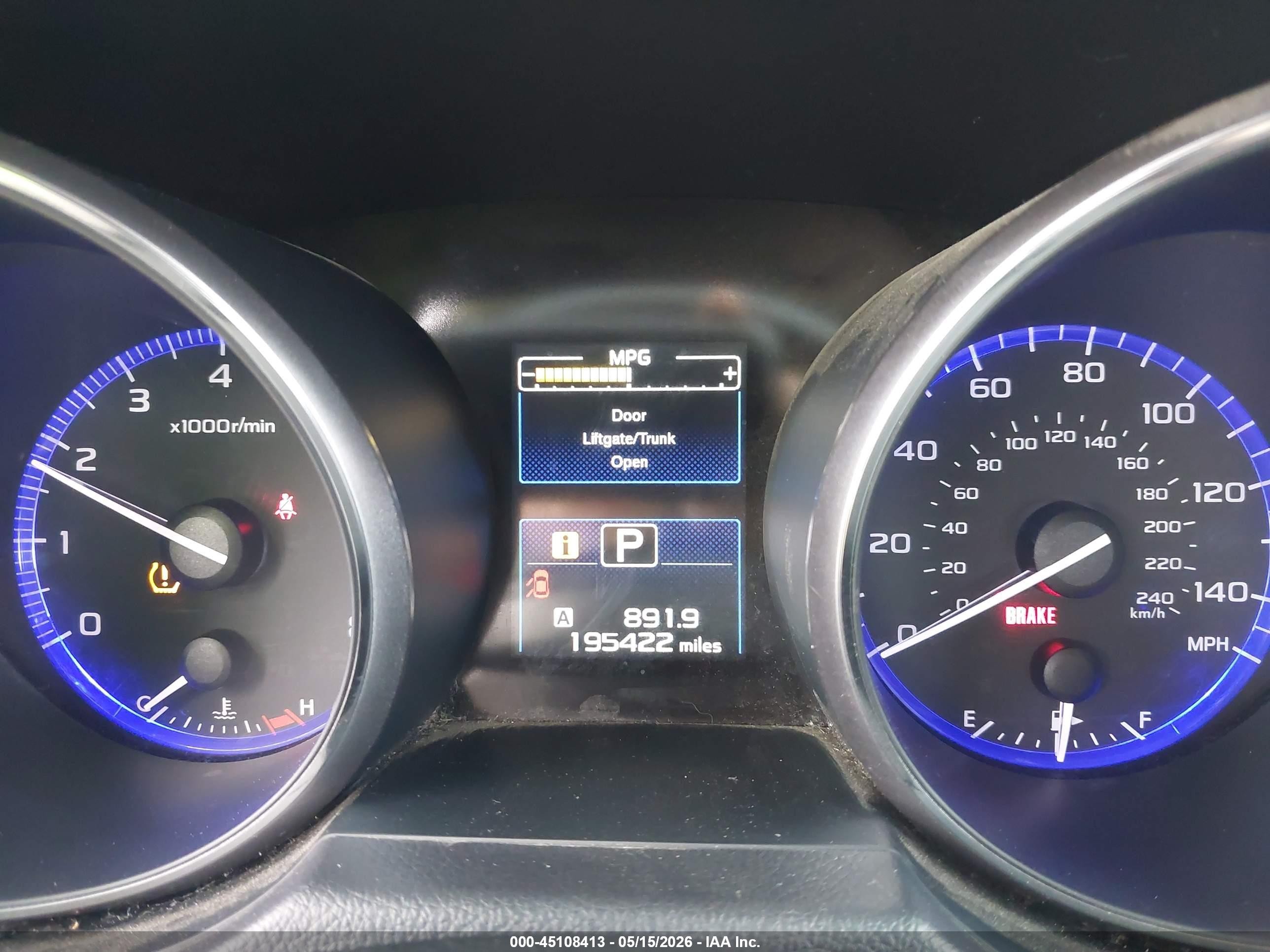 2015 Subaru Legacy 2.5i Premium White vin: 4S3BNAC61F3052275