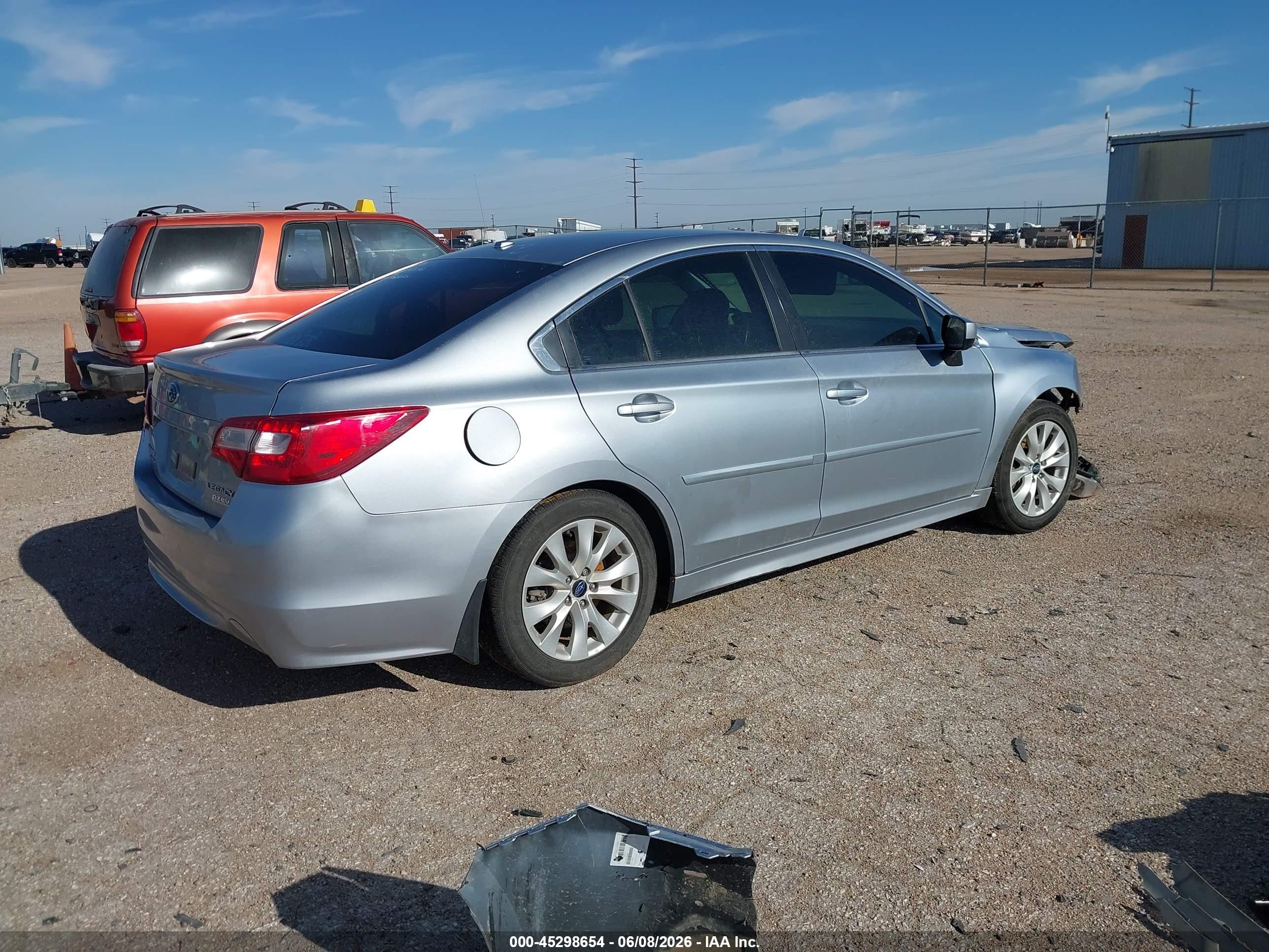 2015 Subaru Legacy 2.5i Premium Gray vin: 4S3BNAC62F3018510
