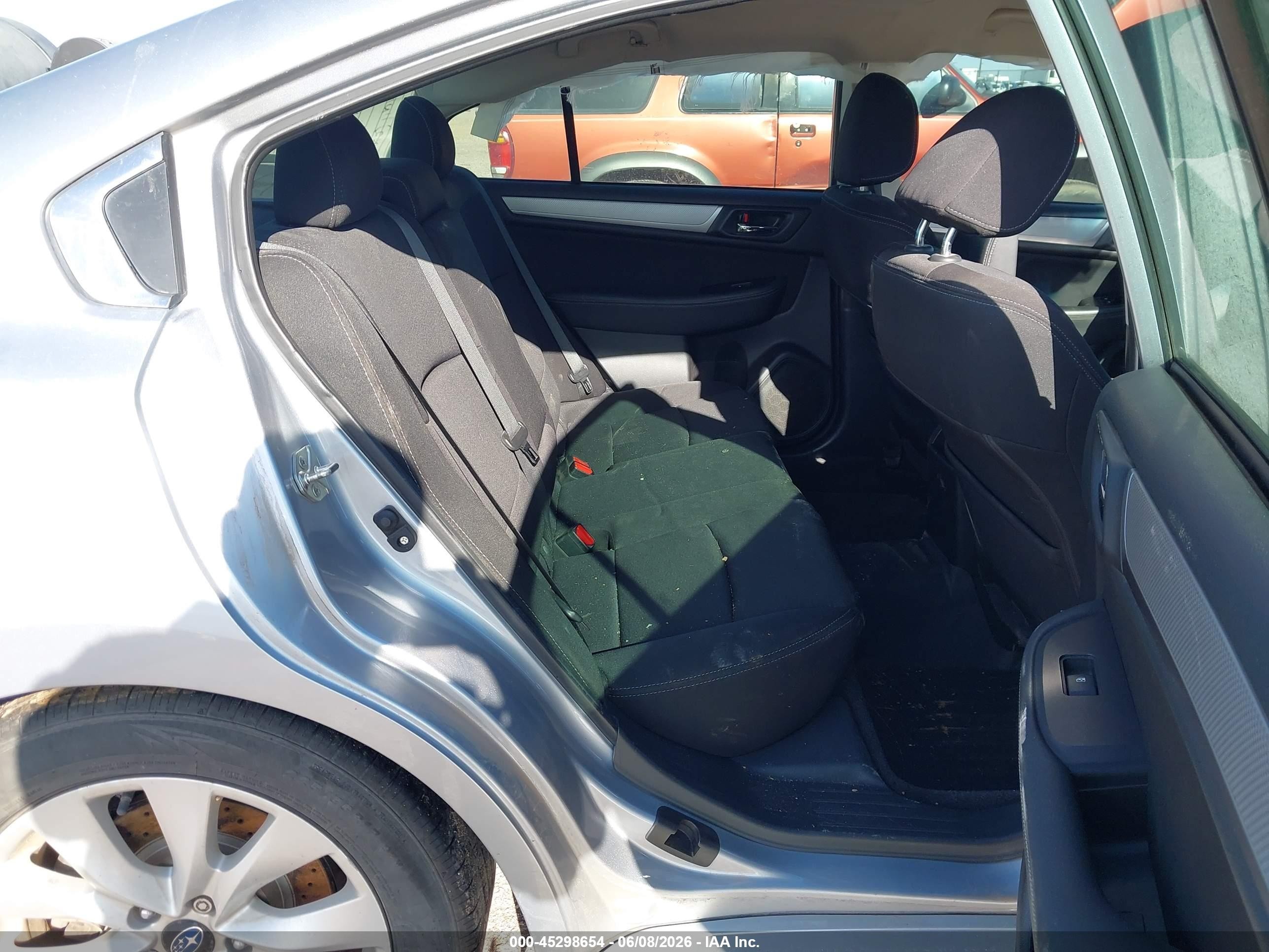 2015 Subaru Legacy 2.5i Premium Gray vin: 4S3BNAC62F3018510