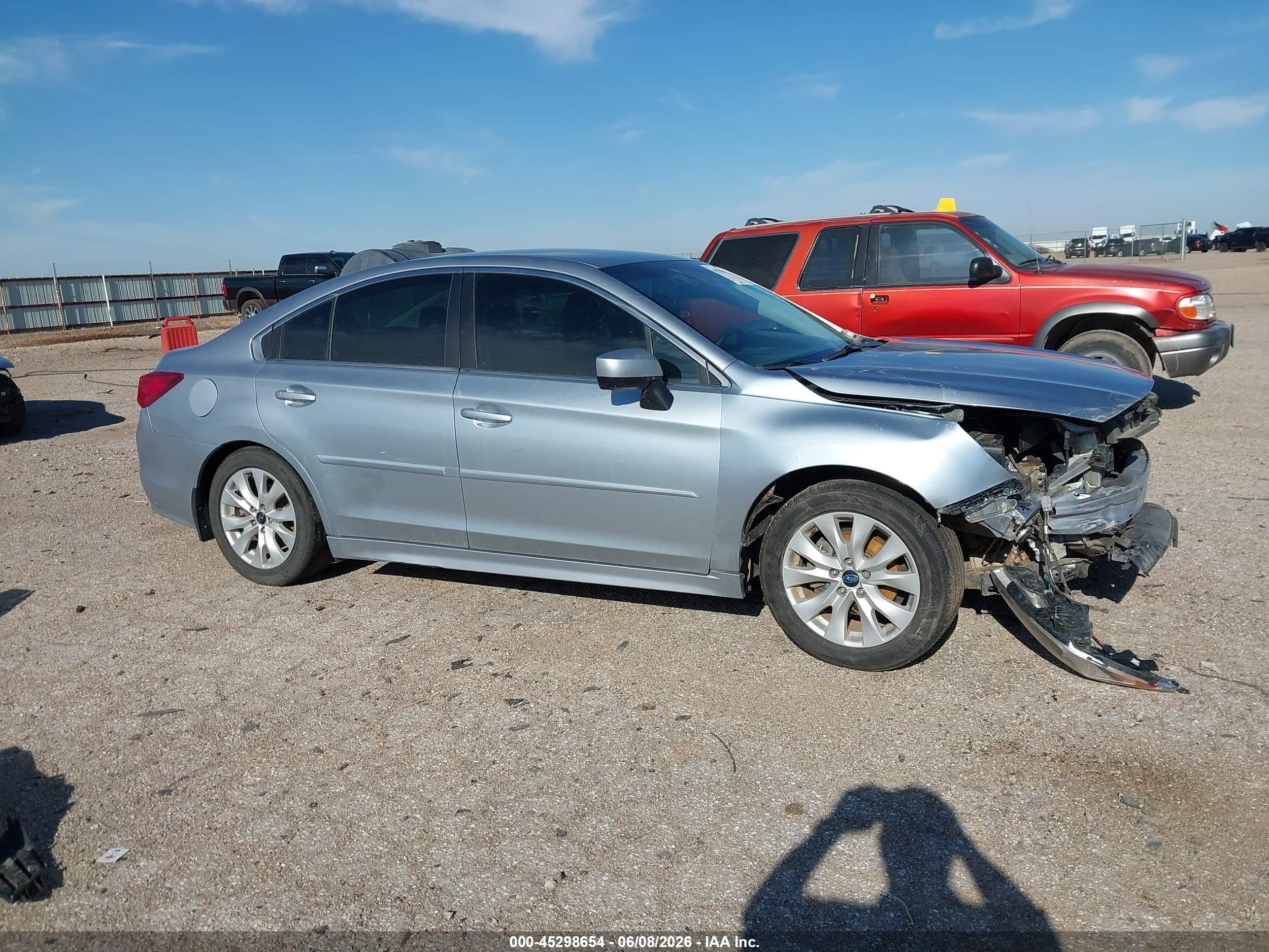 2015 Subaru Legacy 2.5i Premium Gray vin: 4S3BNAC62F3018510