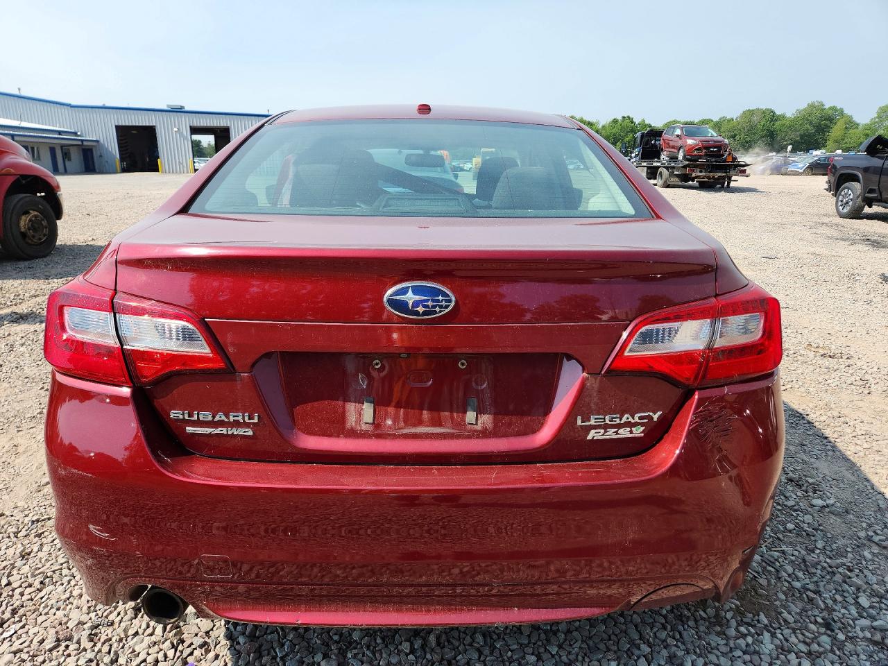 2015 Subaru Legacy 2.5i Premium Red vin: 4S3BNAC62F3030334