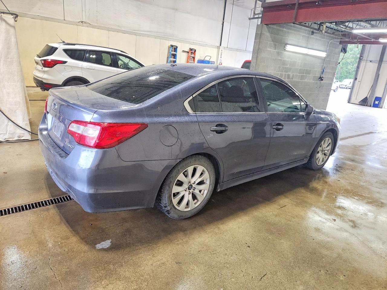 2015 Subaru Legacy 2.5i Premium Gray vin: 4S3BNAC62F3050728