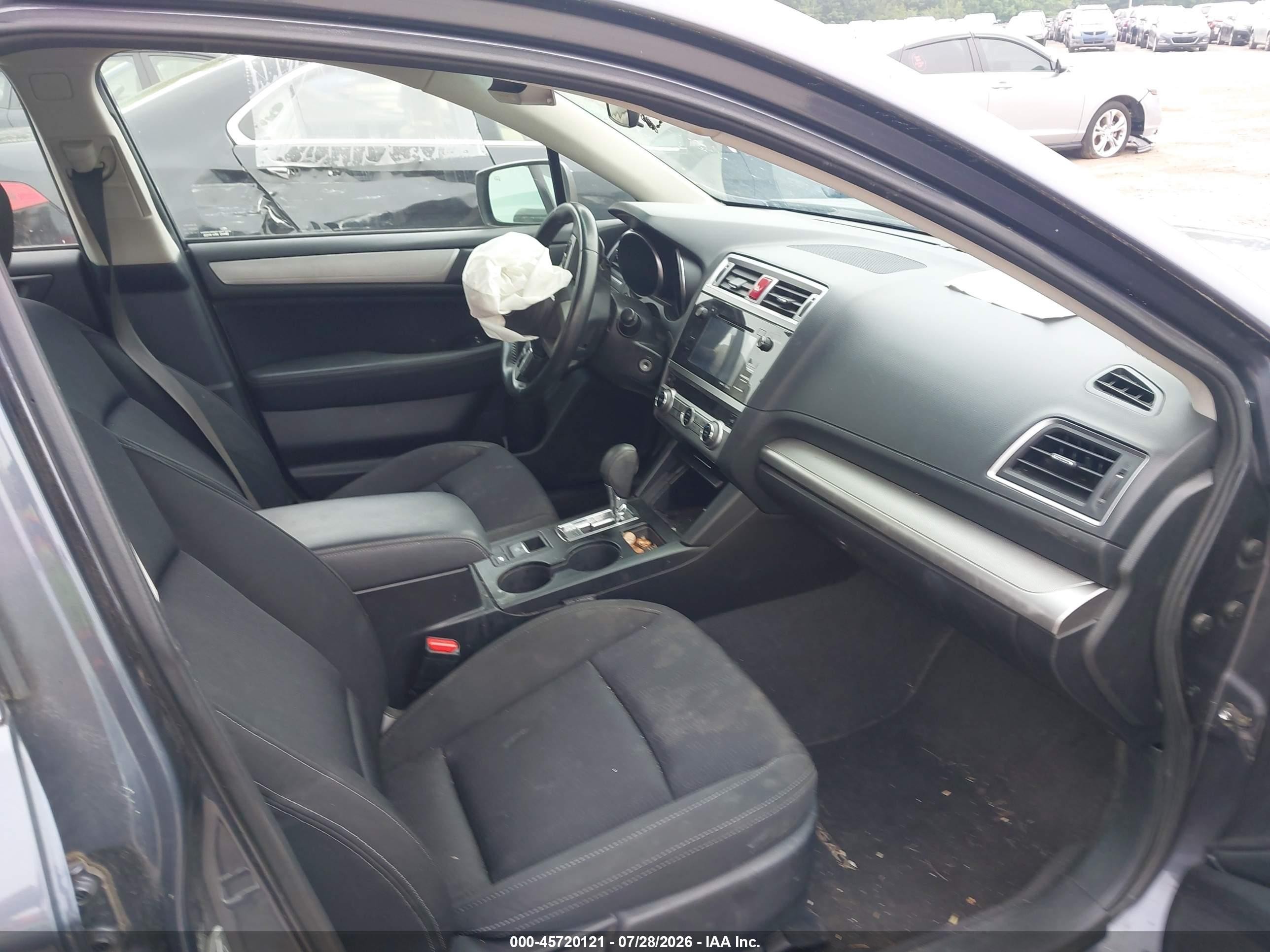 2015 Subaru Legacy 2.5i Premium Gray vin: 4S3BNAC62F3051748