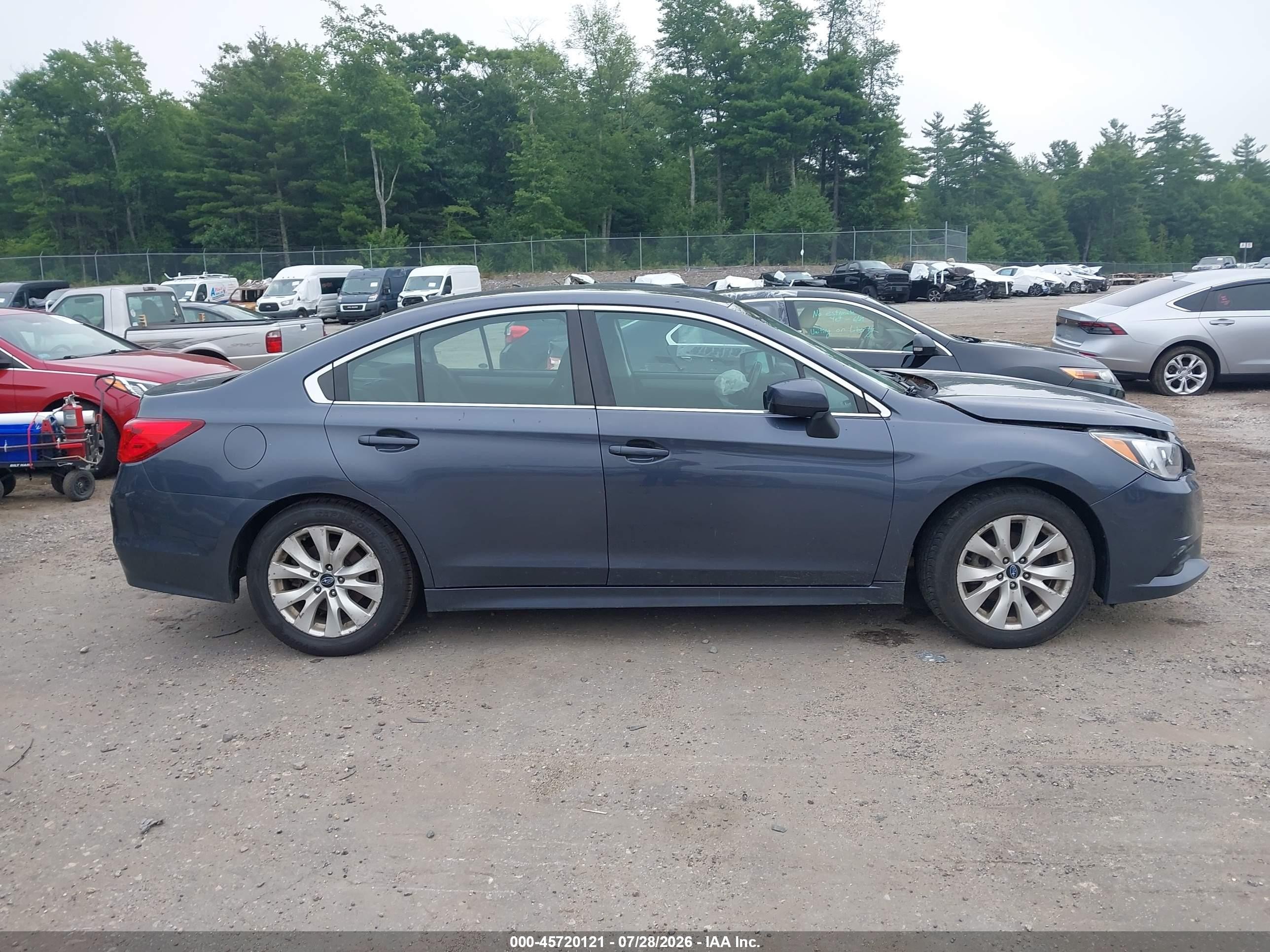2015 Subaru Legacy 2.5i Premium Gray vin: 4S3BNAC62F3051748