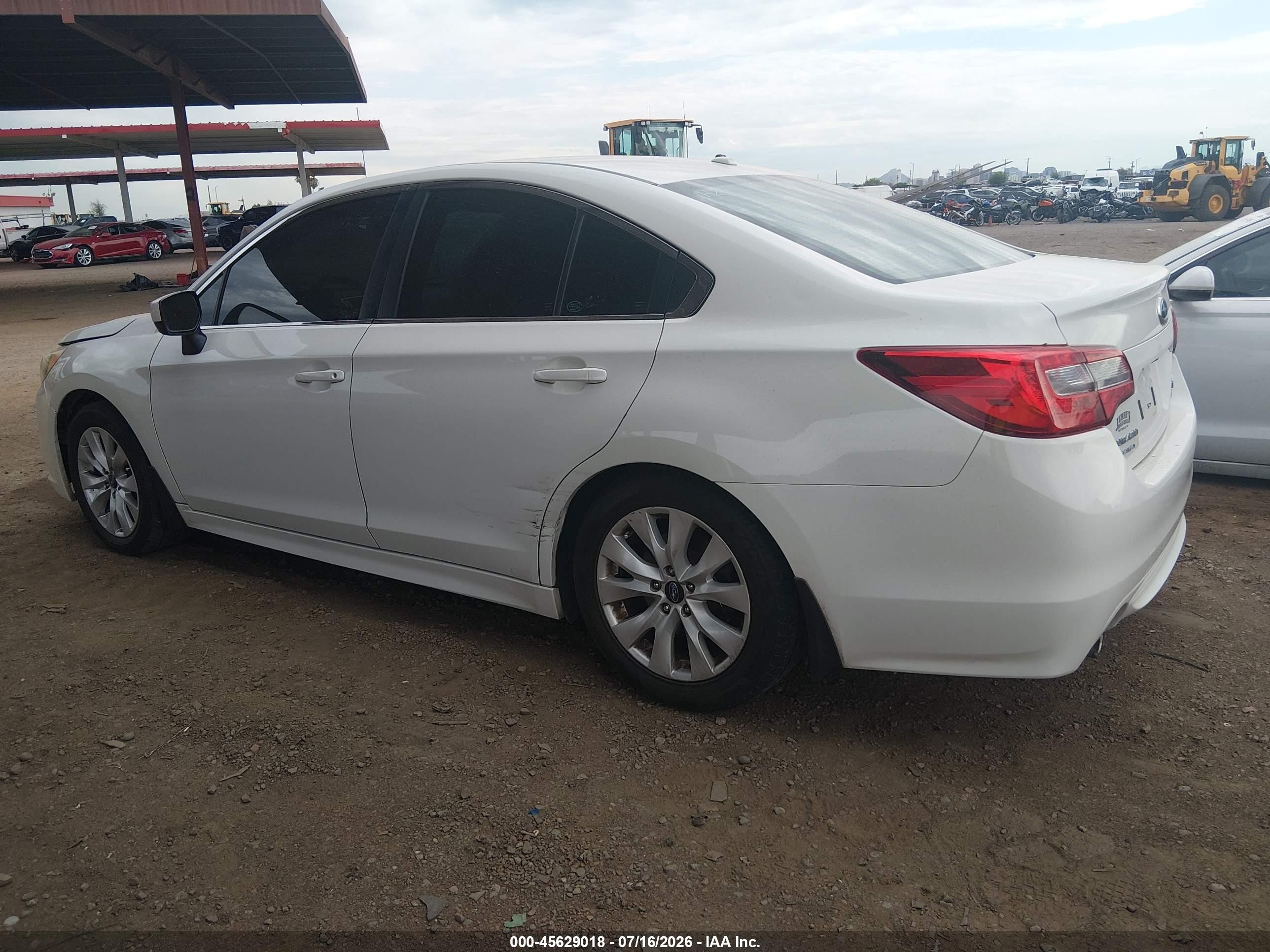 2015 Subaru Legacy 2.5i Premium White vin: 4S3BNAC62F3066959