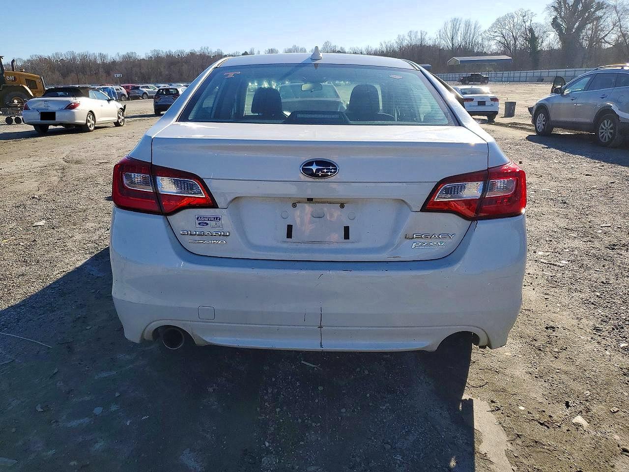 2016 Subaru Legacy 2.5i Premium White vin: 4S3BNAC62G3015236