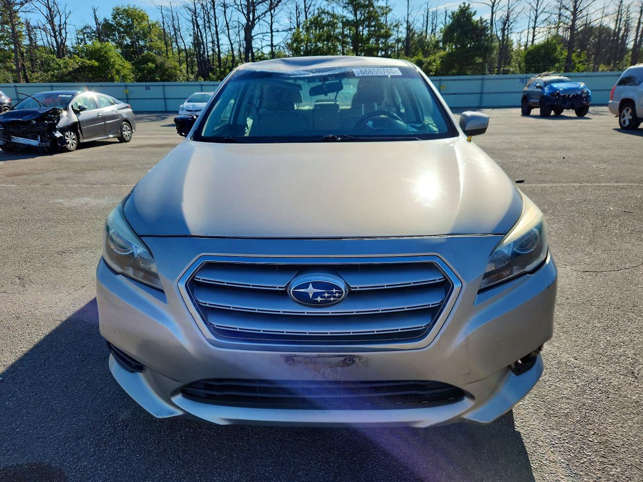 2015 Subaru Legacy 2.5i Premium Beige vin: 4S3BNAC63F3011727