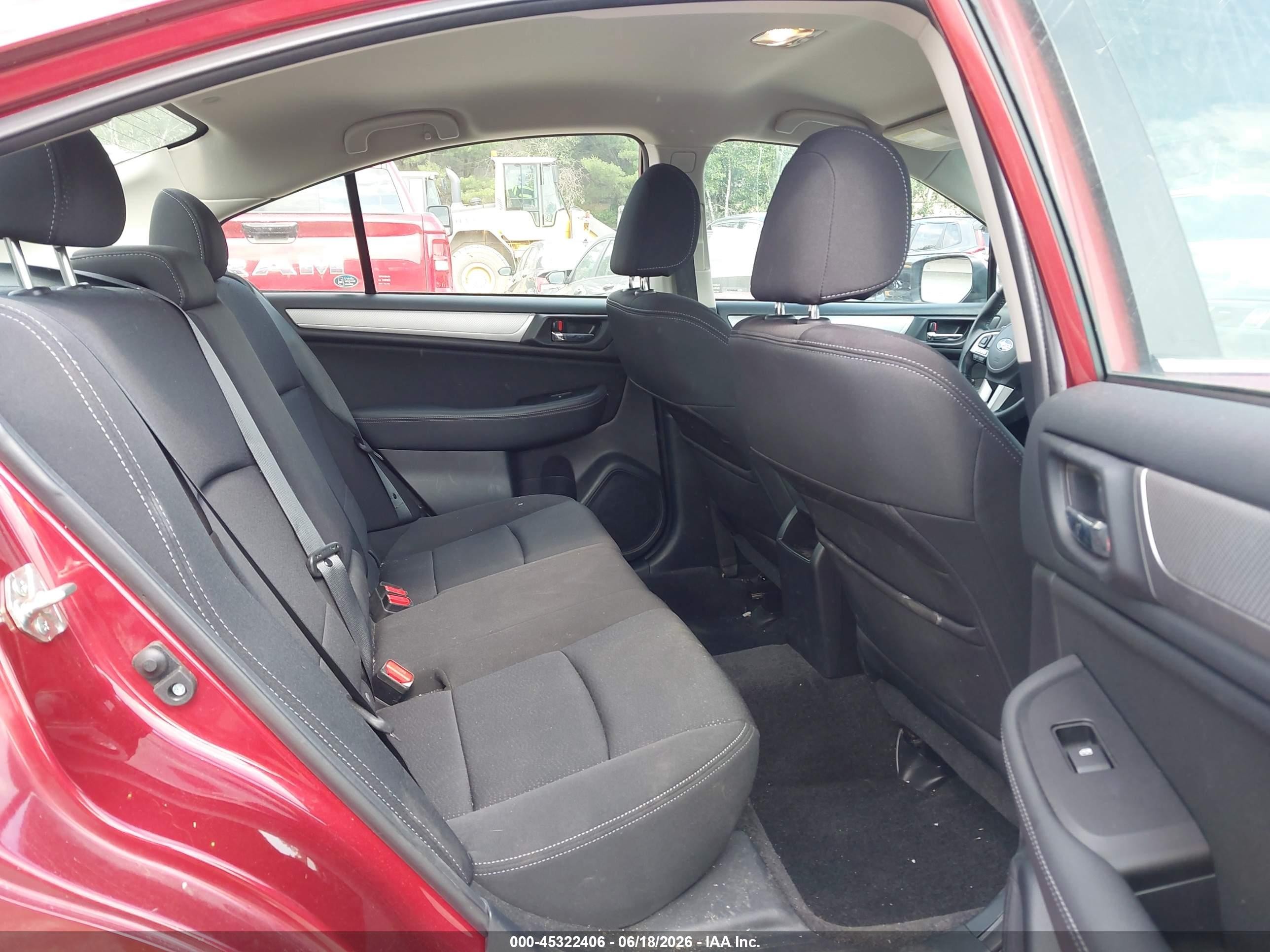 2015 Subaru Legacy 2.5i Premium Красный vin: 4S3BNAC63F3015650