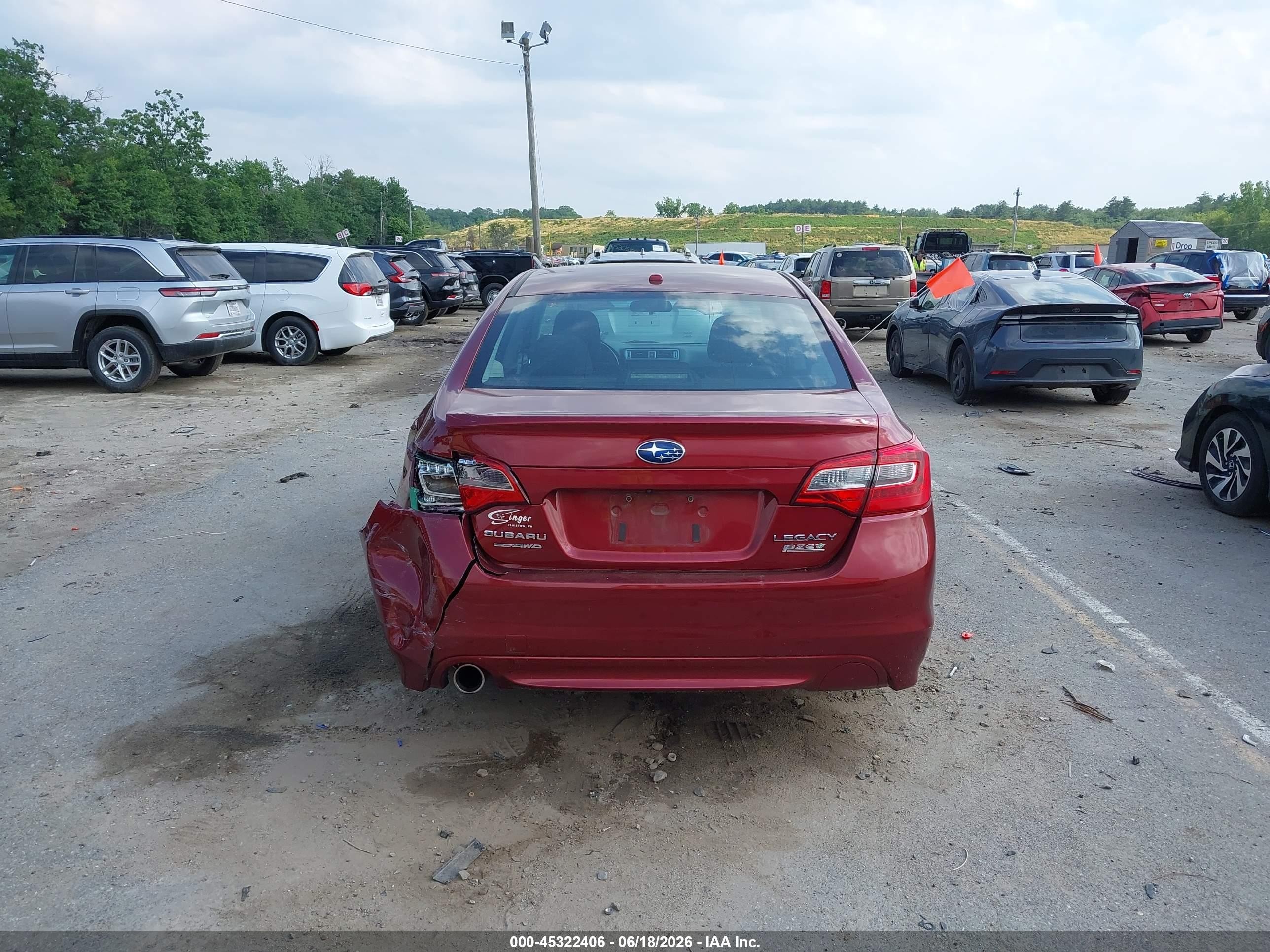 2015 Subaru Legacy 2.5i Premium Красный vin: 4S3BNAC63F3015650